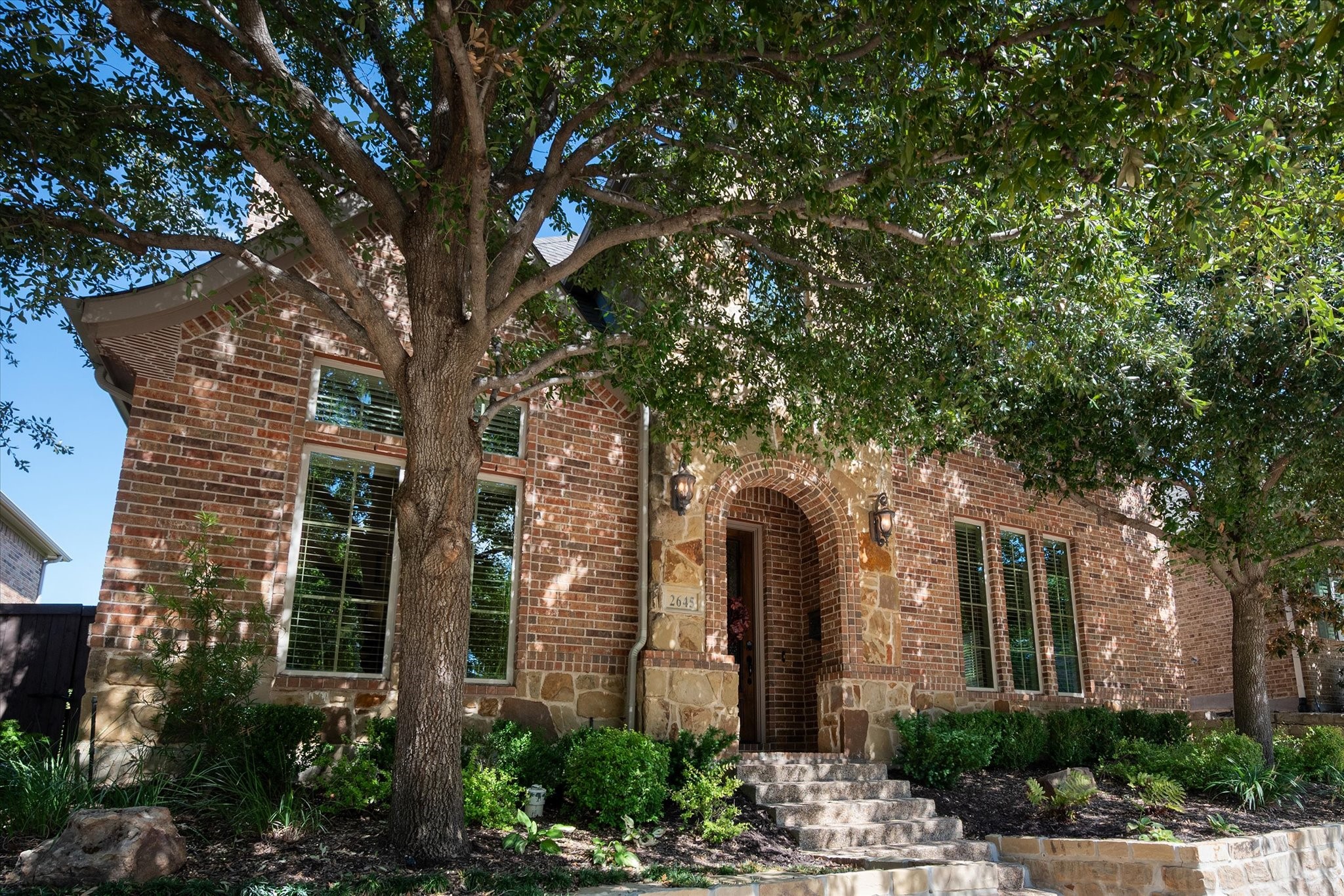 2645 Hundred Knights Drive