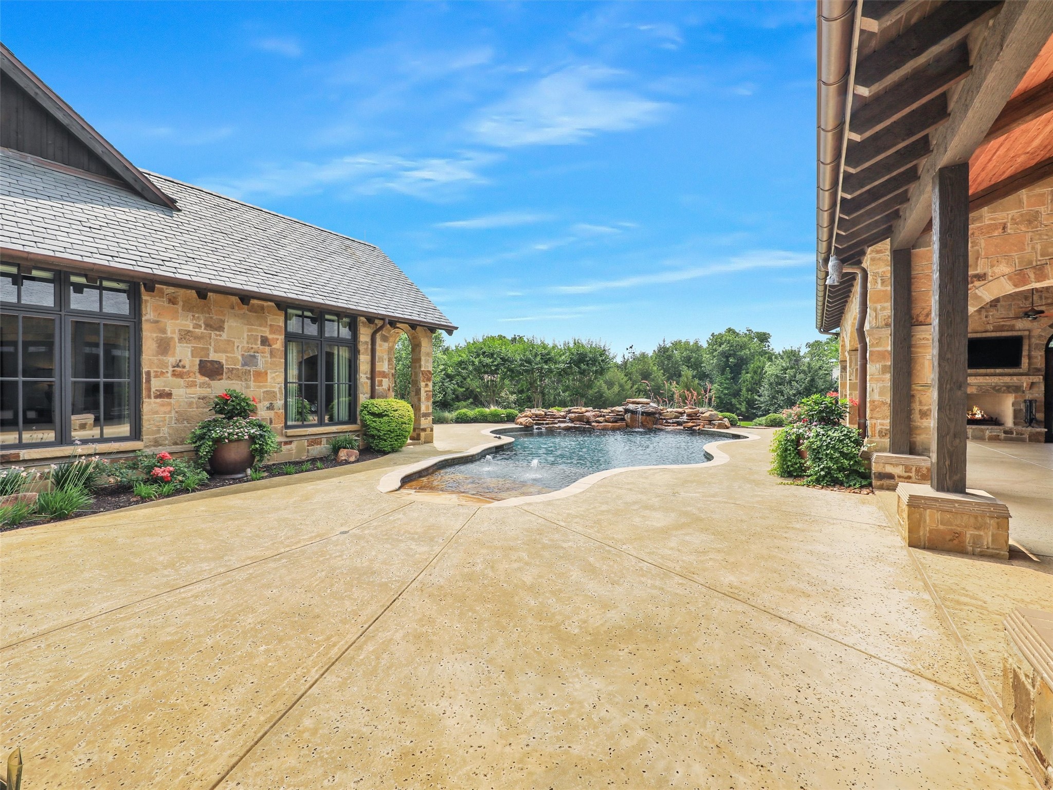 1117 Post Oak Place