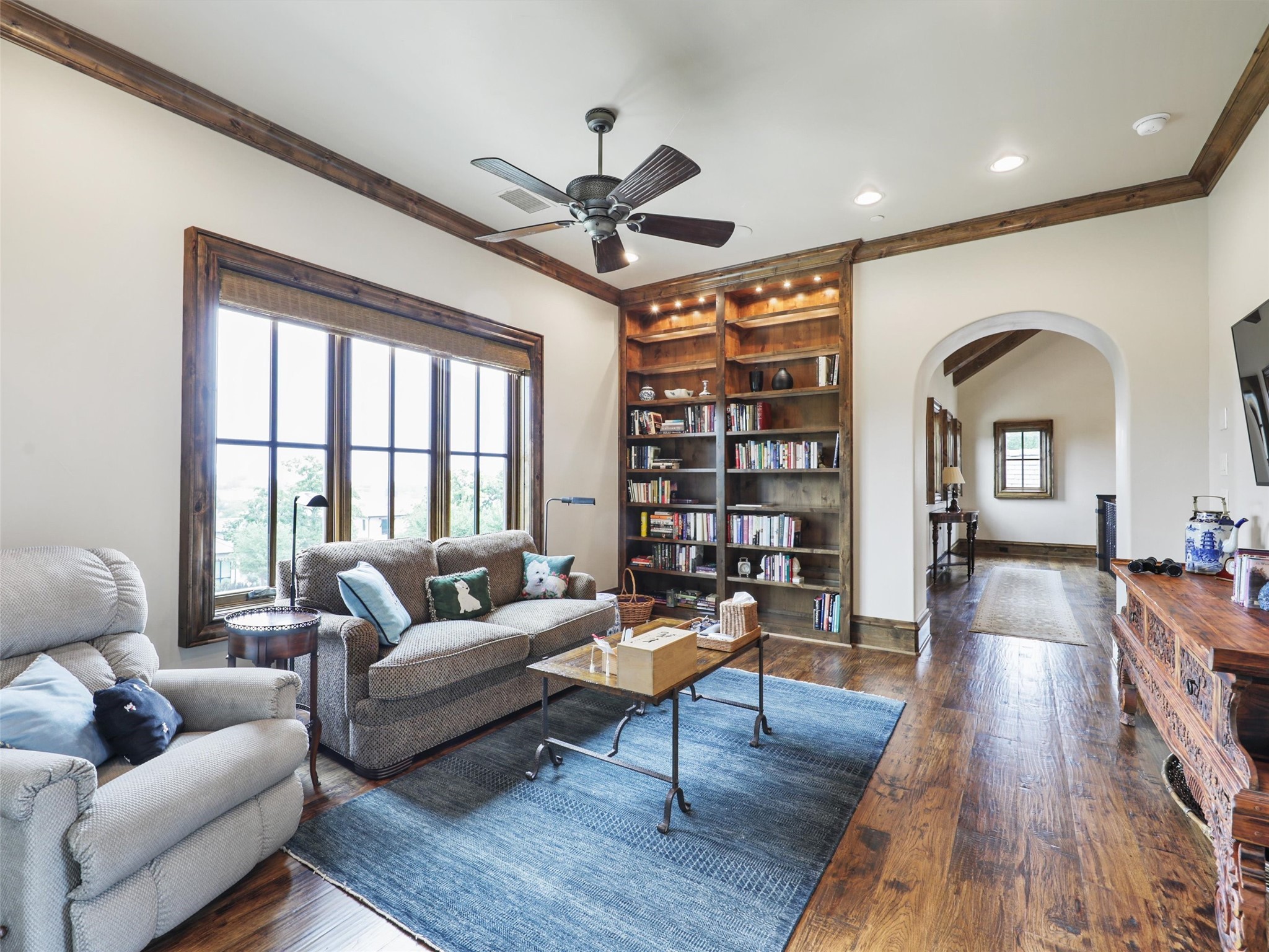 1117 Post Oak Place
