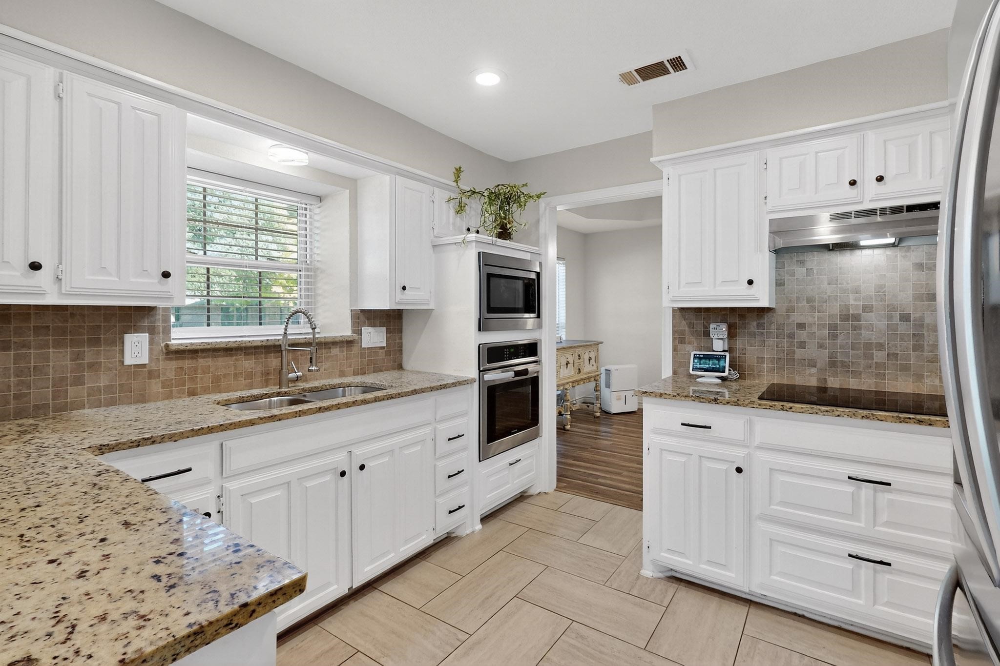 4202 Meadow Ridge Drive