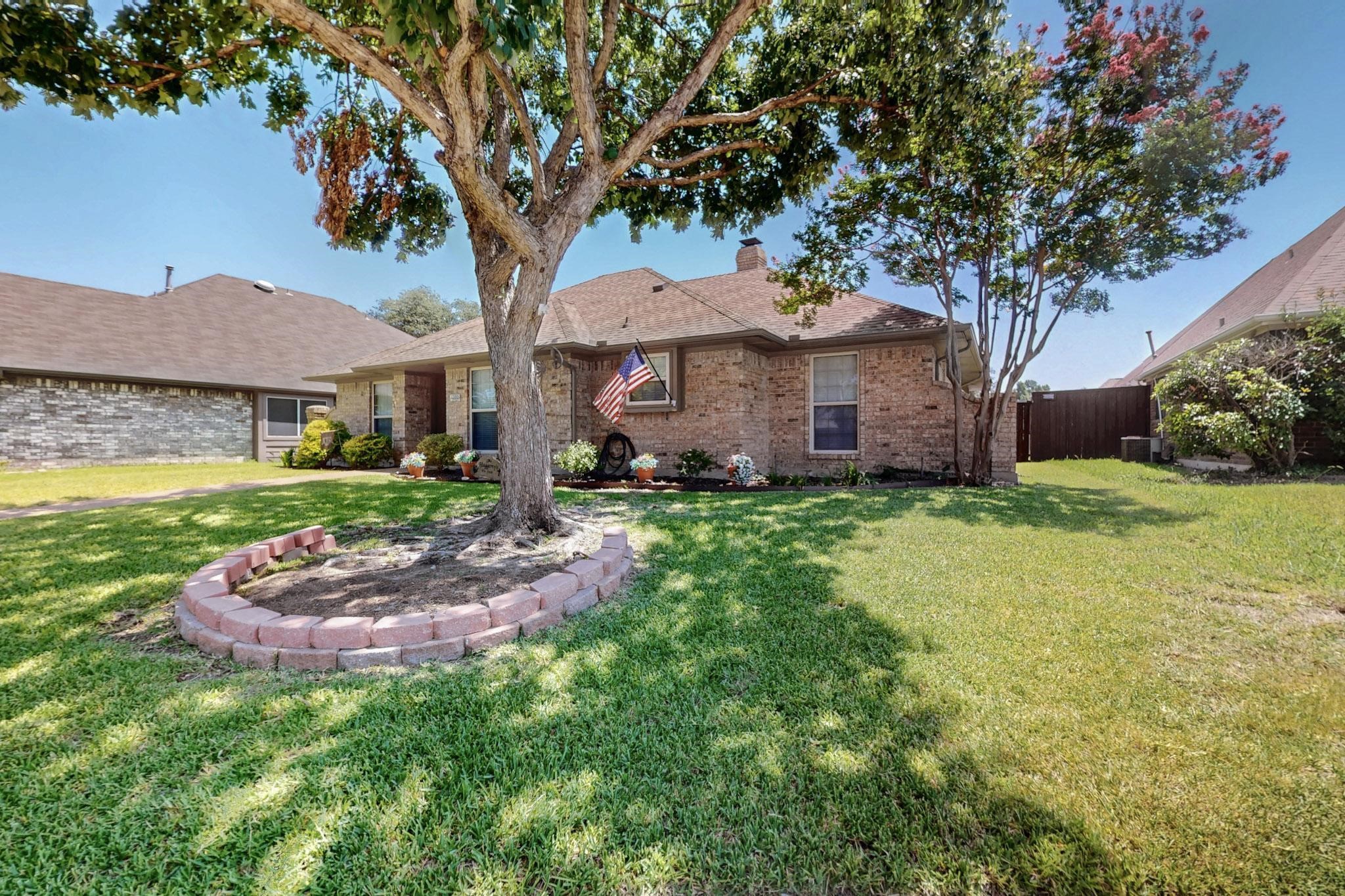 4202 Meadow Ridge Drive