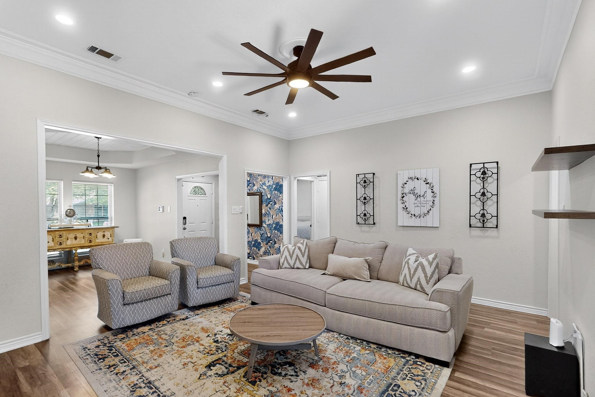 4202 Meadow Ridge Drive