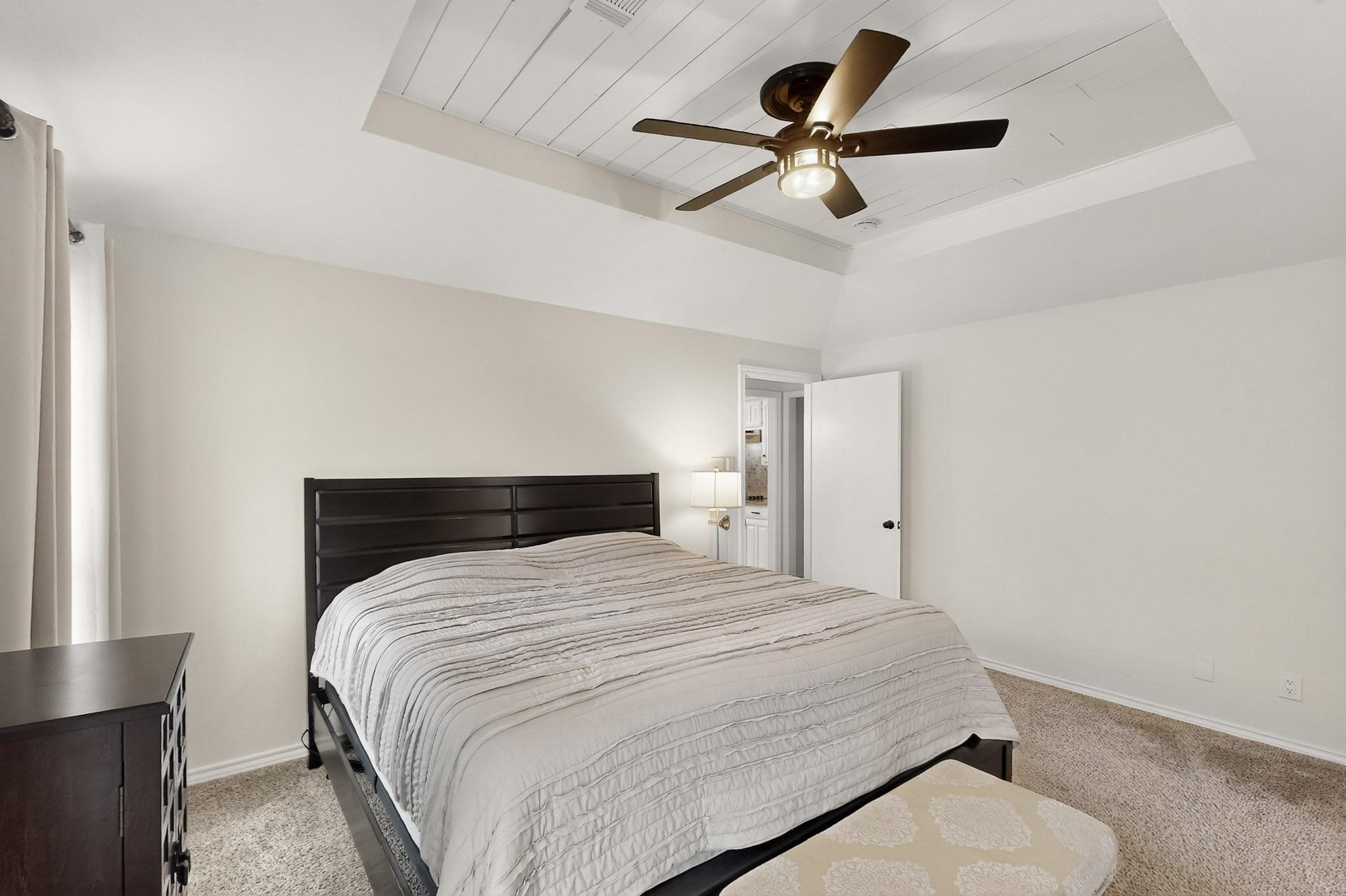 4202 Meadow Ridge Drive