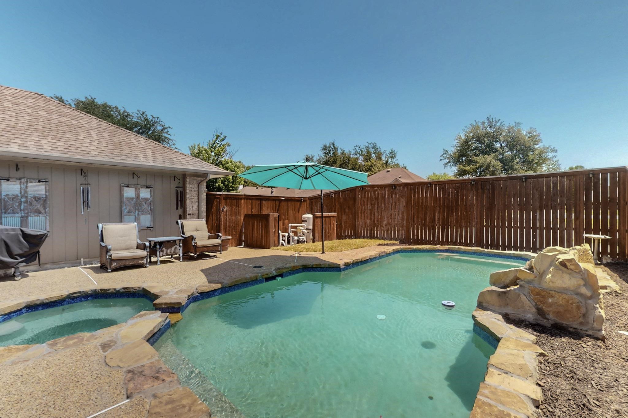 4202 Meadow Ridge Drive