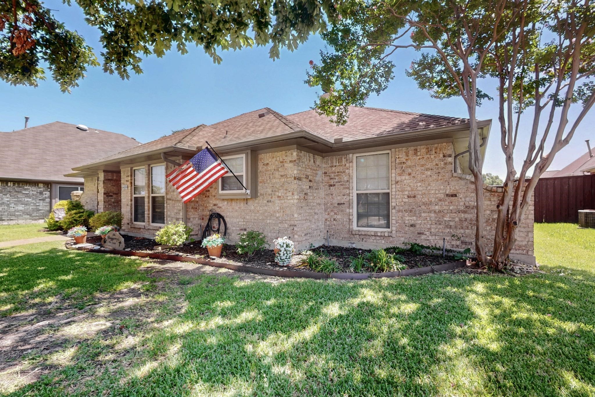 4202 Meadow Ridge Drive