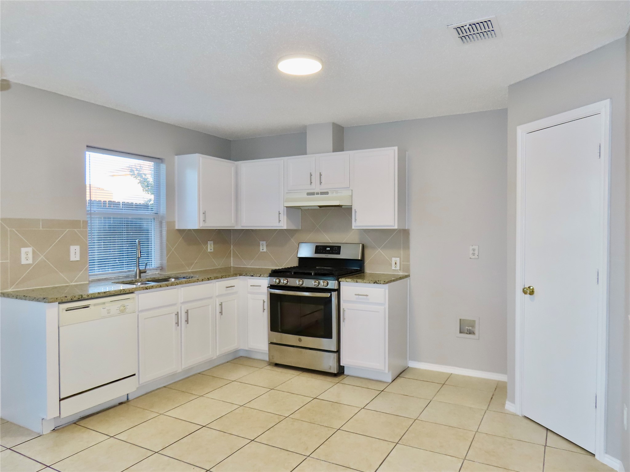 805 Gillon Drive