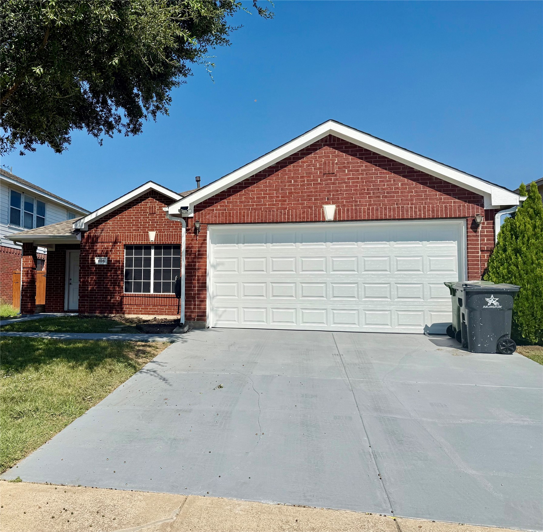 805 Gillon Drive