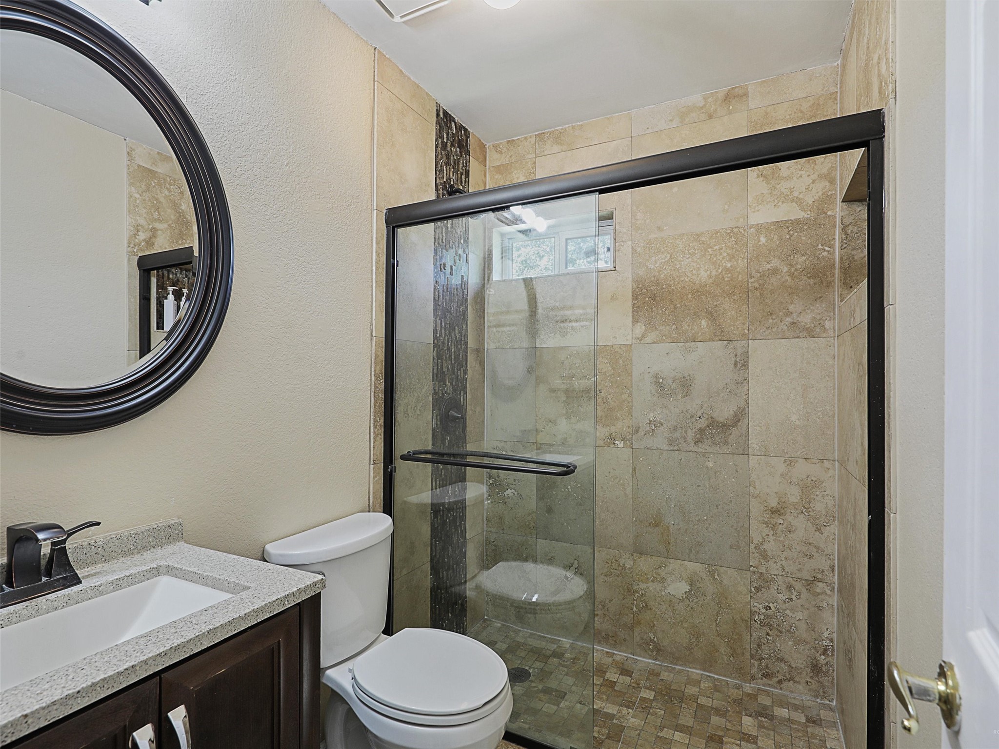 2529 High Pointe Boulevard