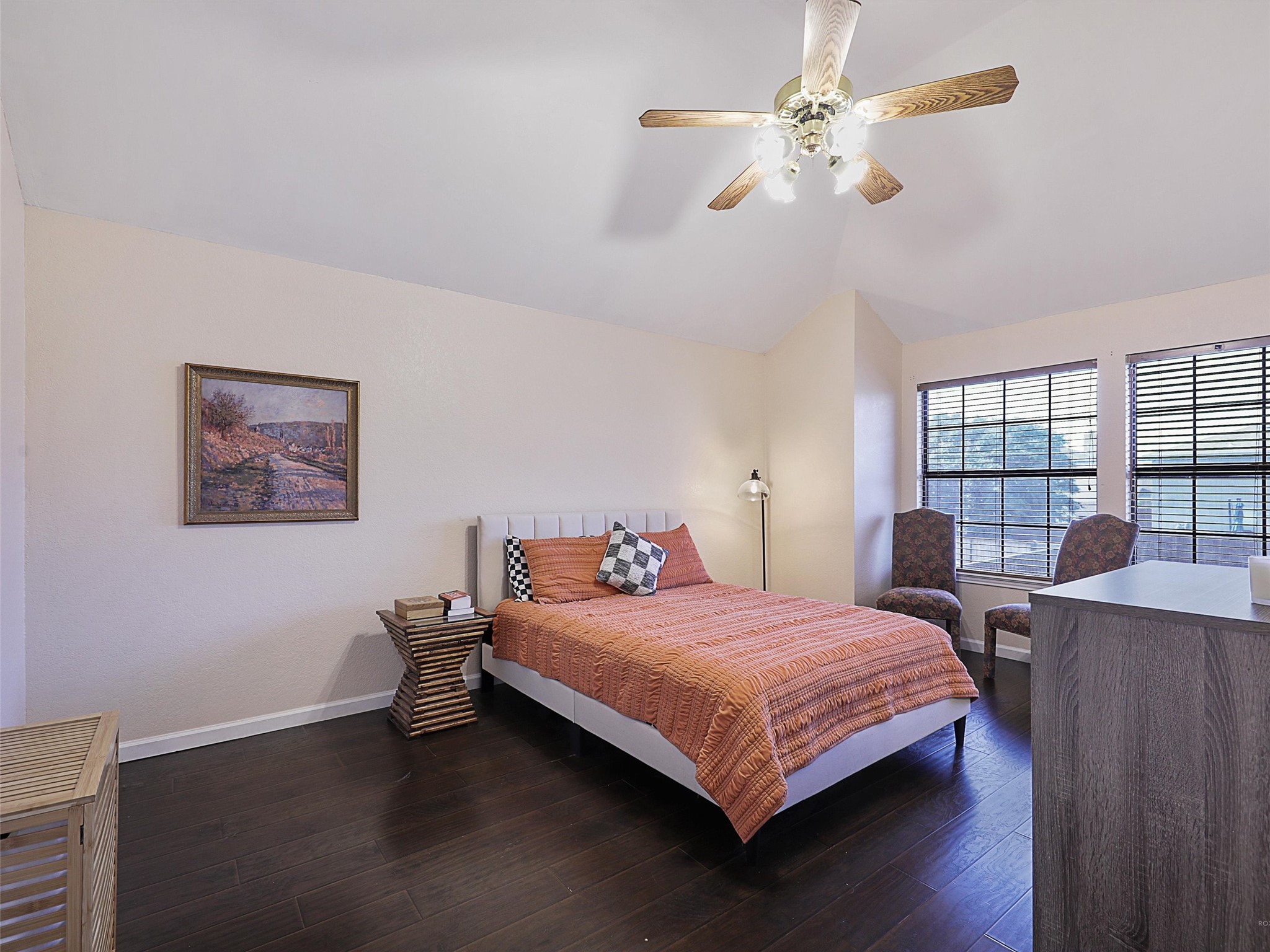 2529 High Pointe Boulevard