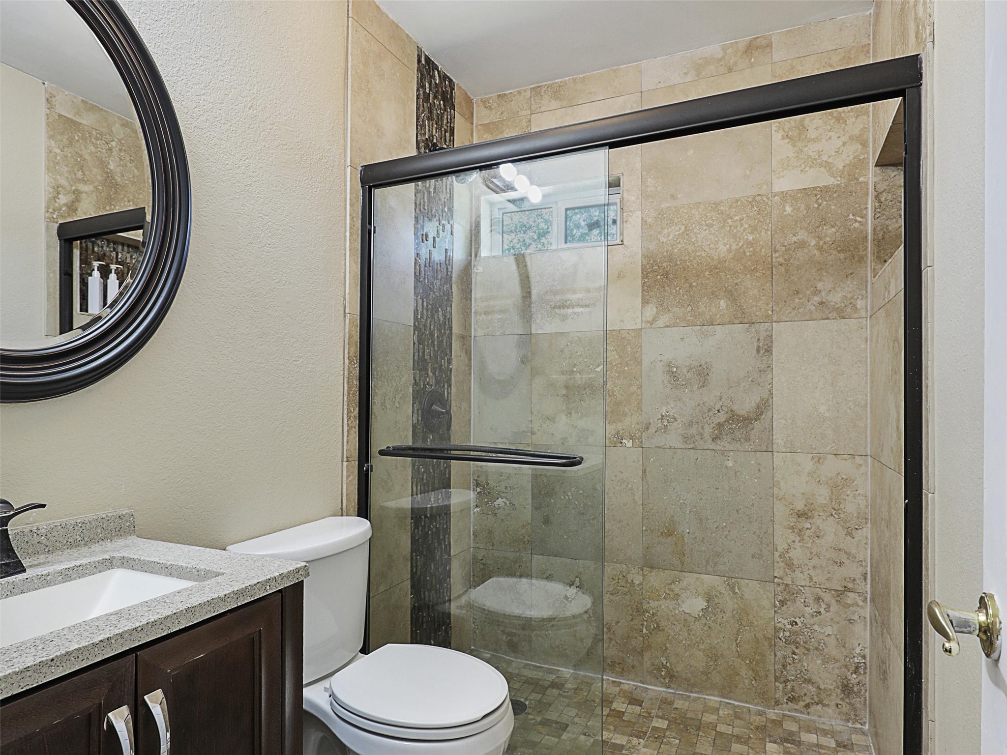 2529 High Pointe Boulevard