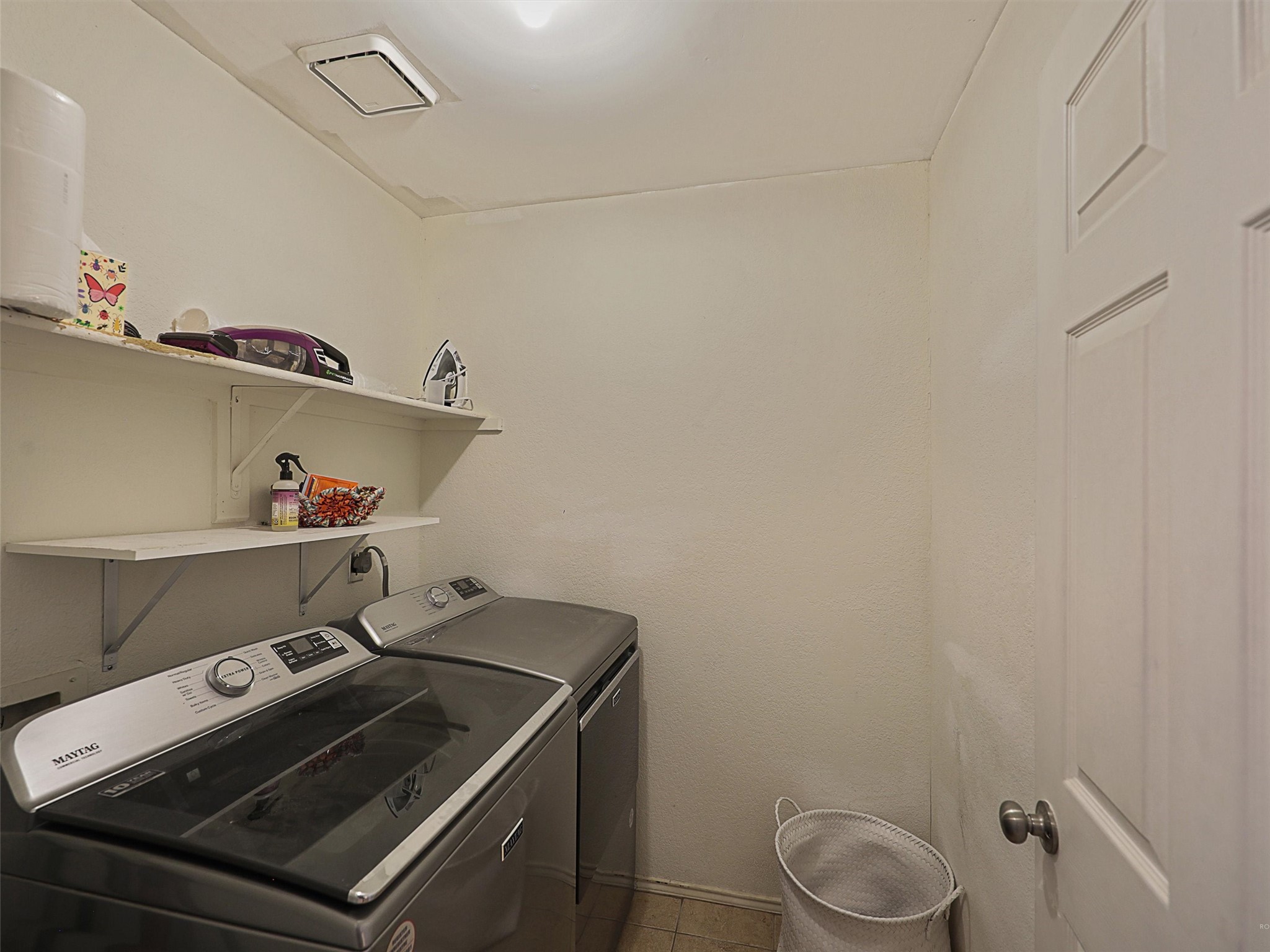 2529 High Pointe Boulevard