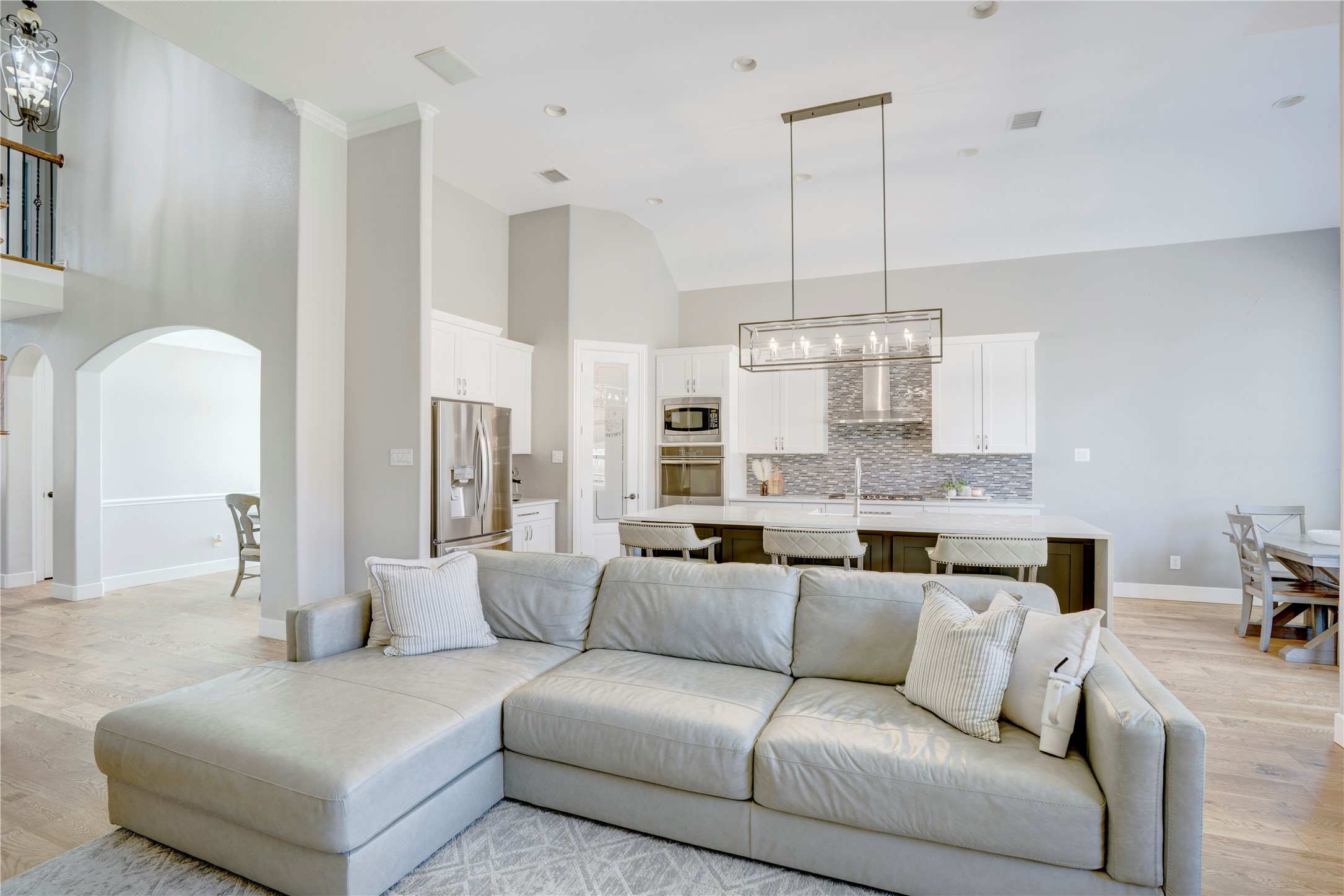 2831 Sheffield Court