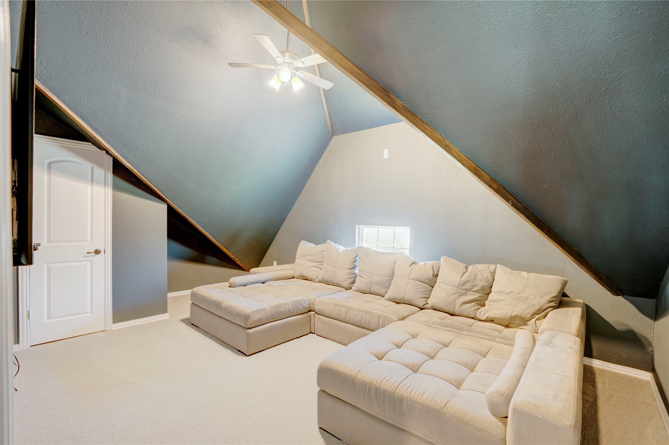 2831 Sheffield Court