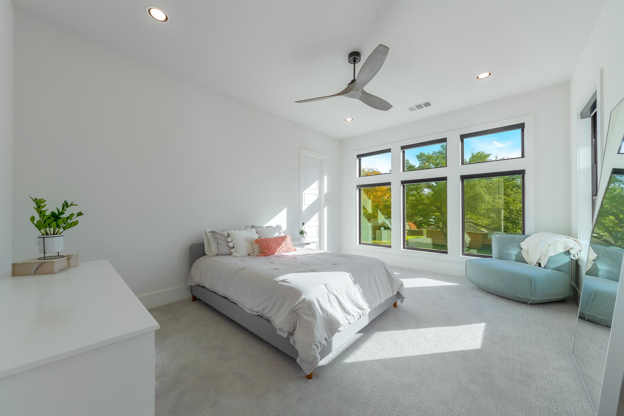 3311 Regent Drive