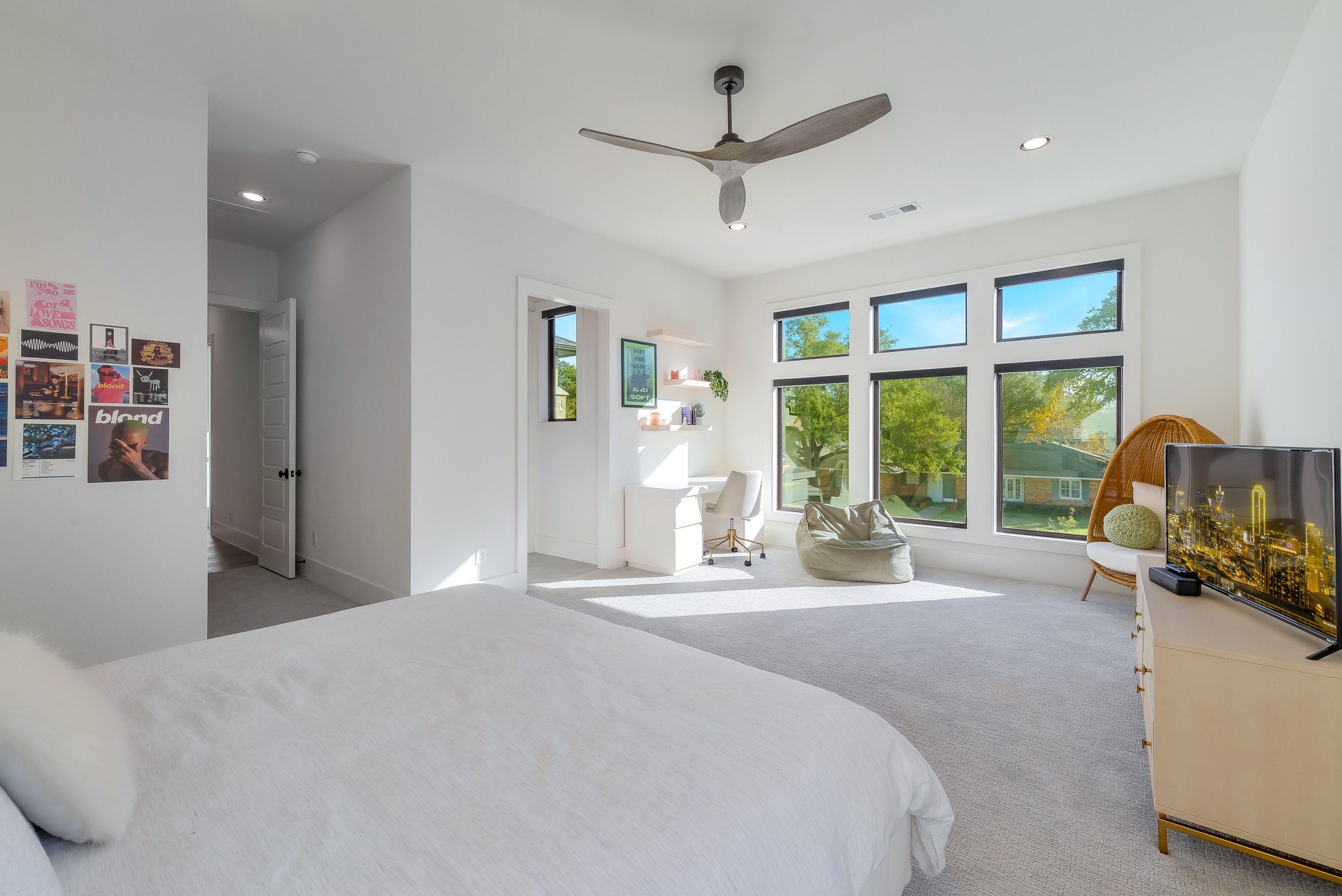 3311 Regent Drive