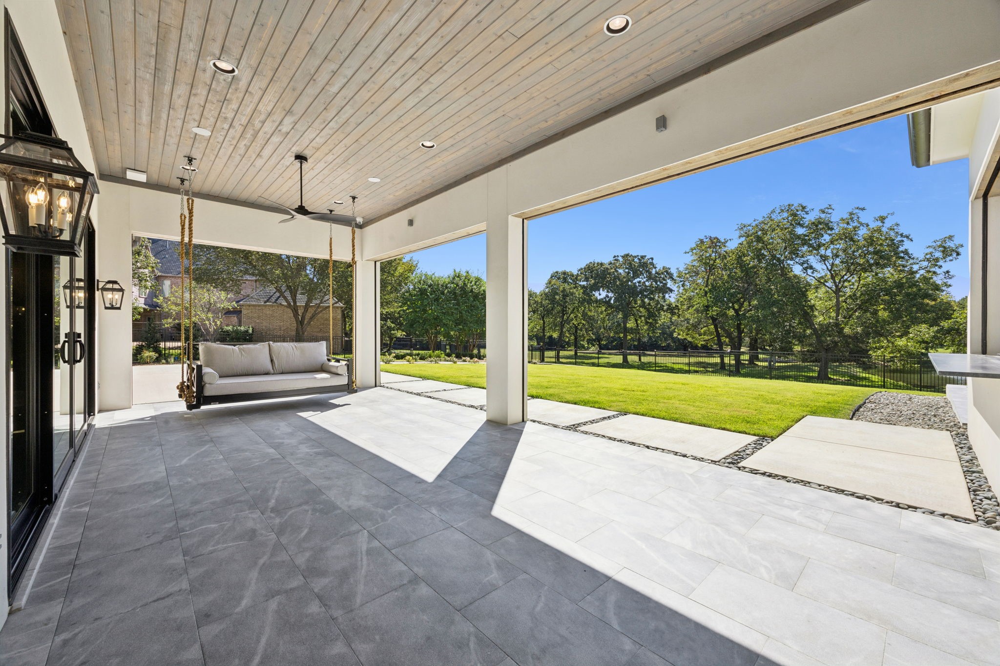 1847 Broken Bend Drive