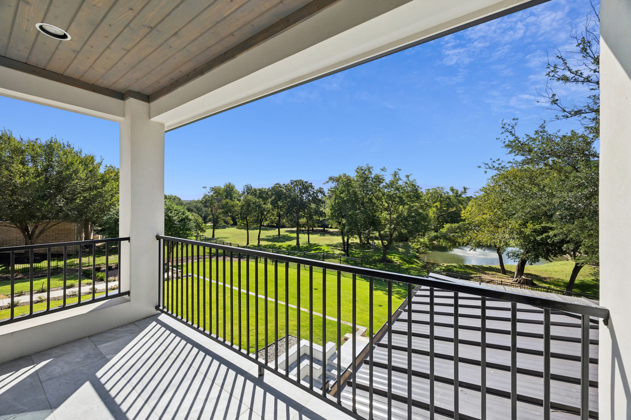 1847 Broken Bend Drive