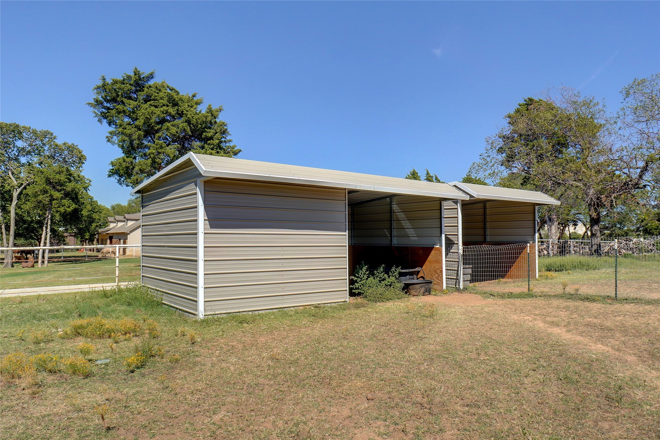 1275 Shady Oaks Drive