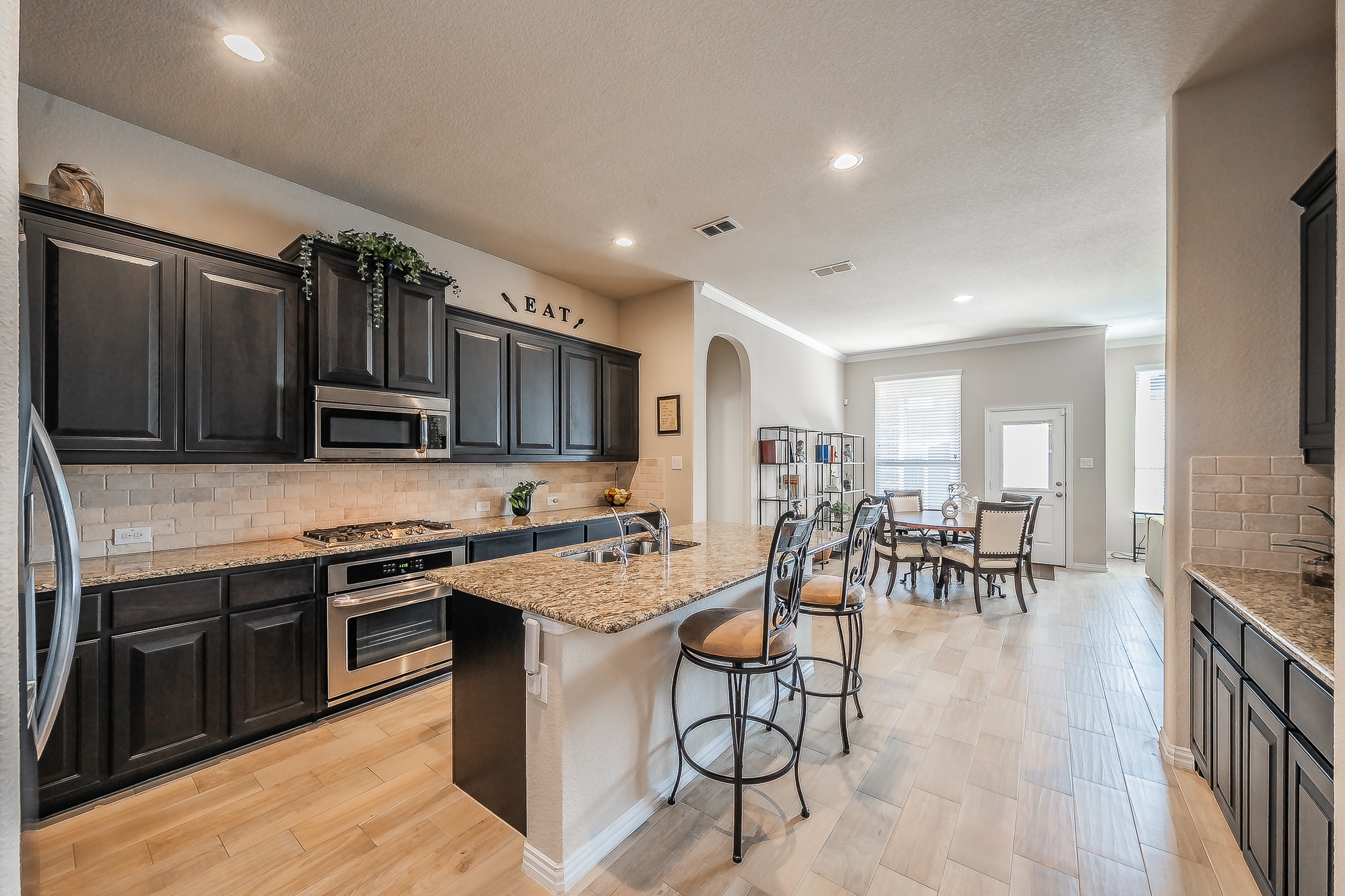 10004 Tule Lake Road