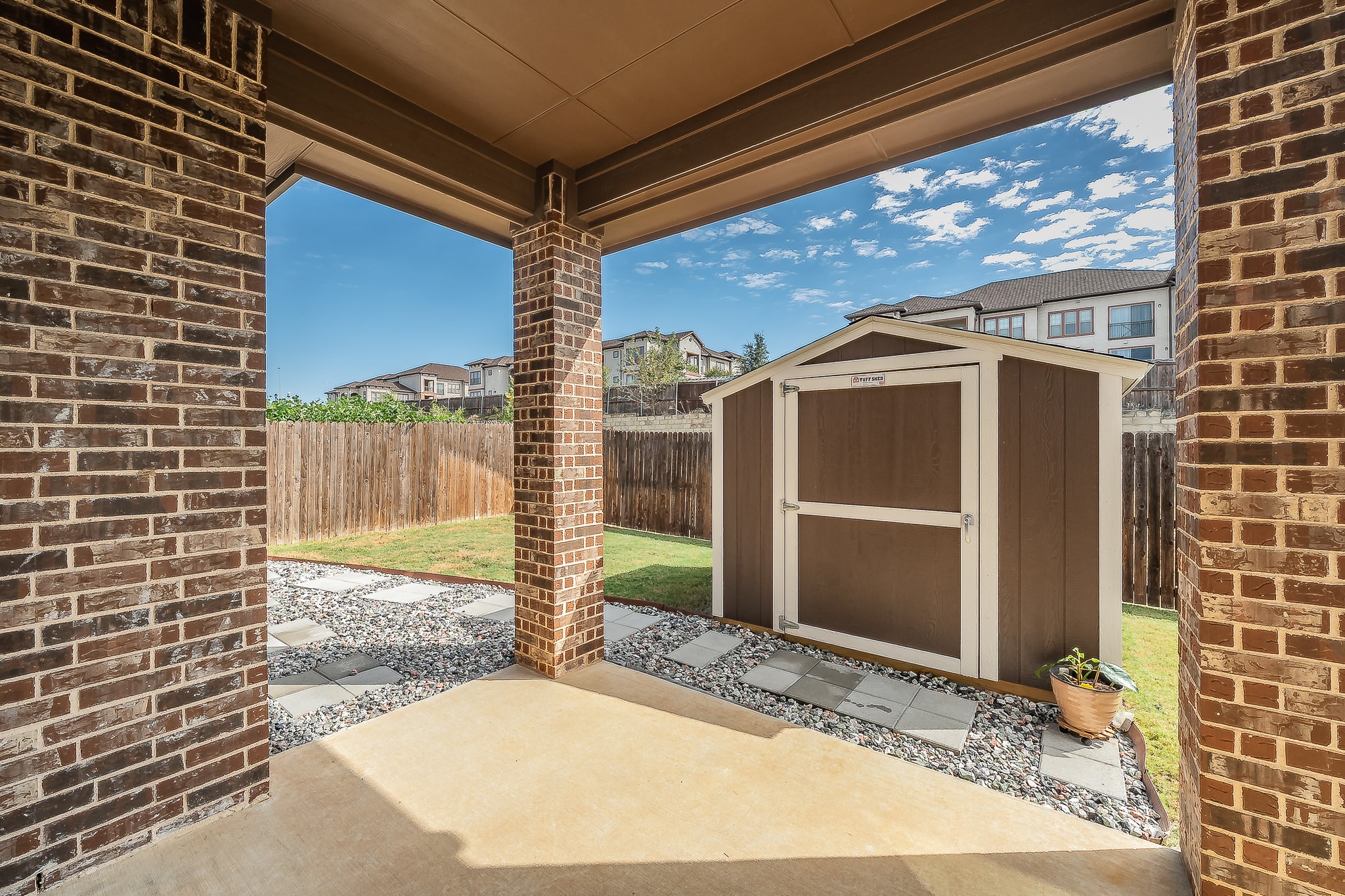 10004 Tule Lake Road