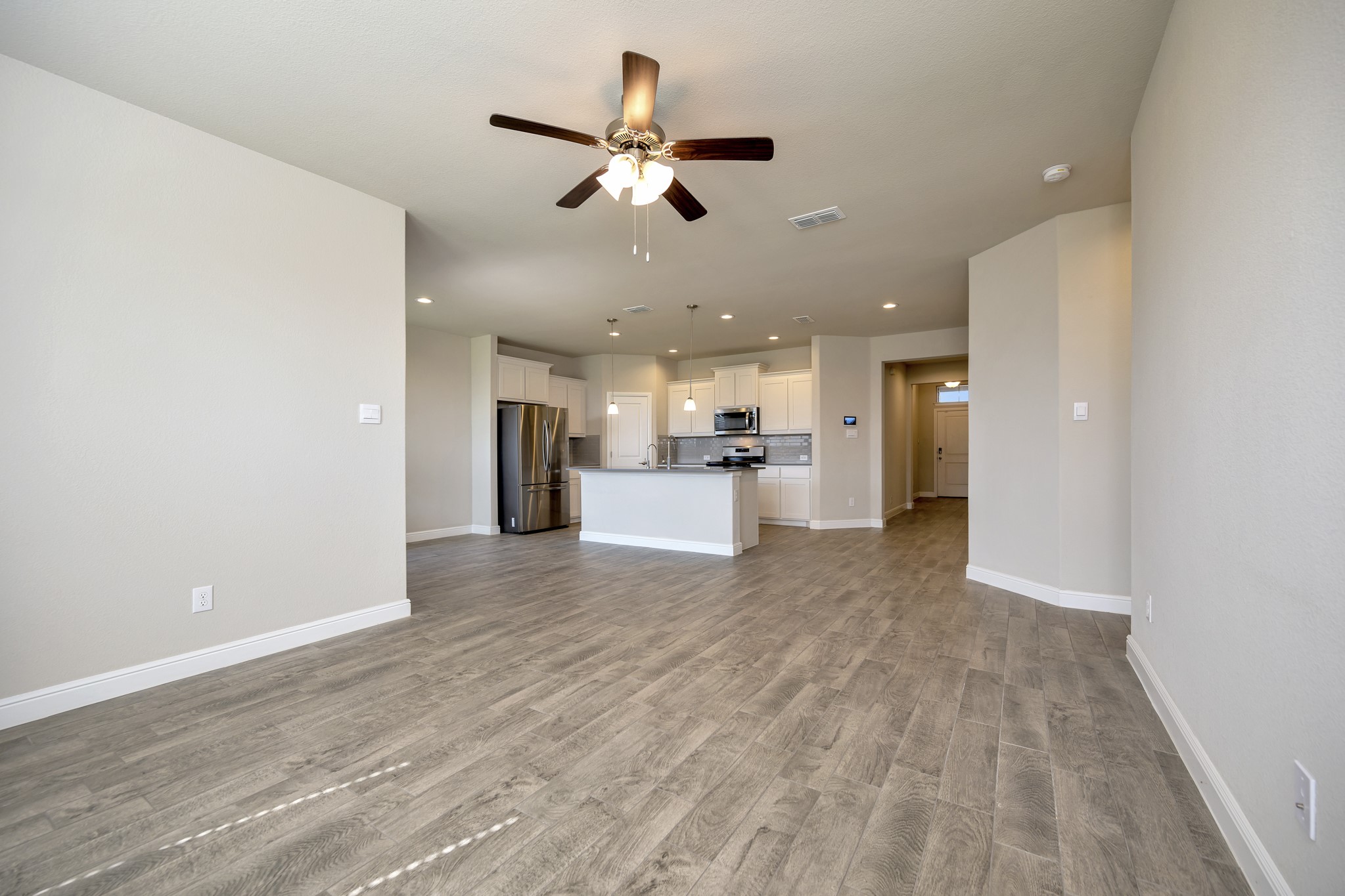 1016 Croxley Way