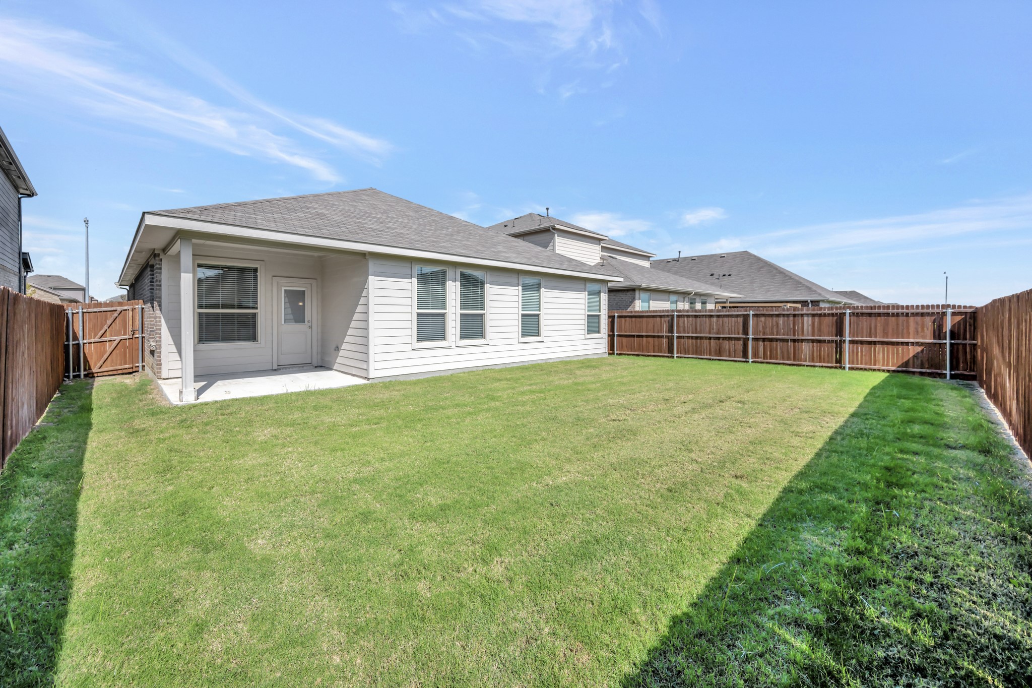 1016 Croxley Way