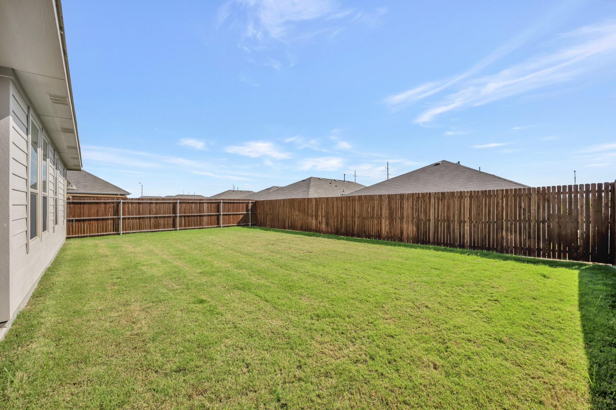 1016 Croxley Way