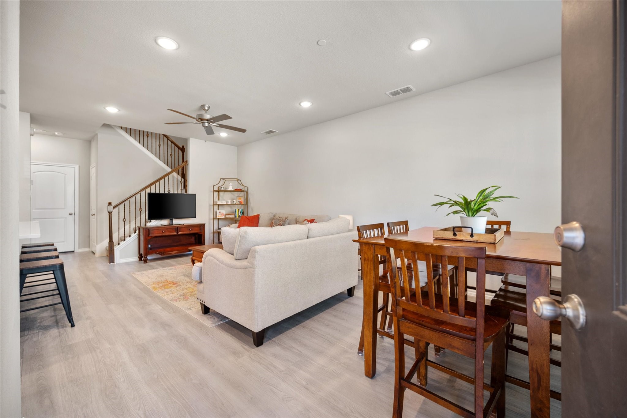 3500 Brentwood Drive