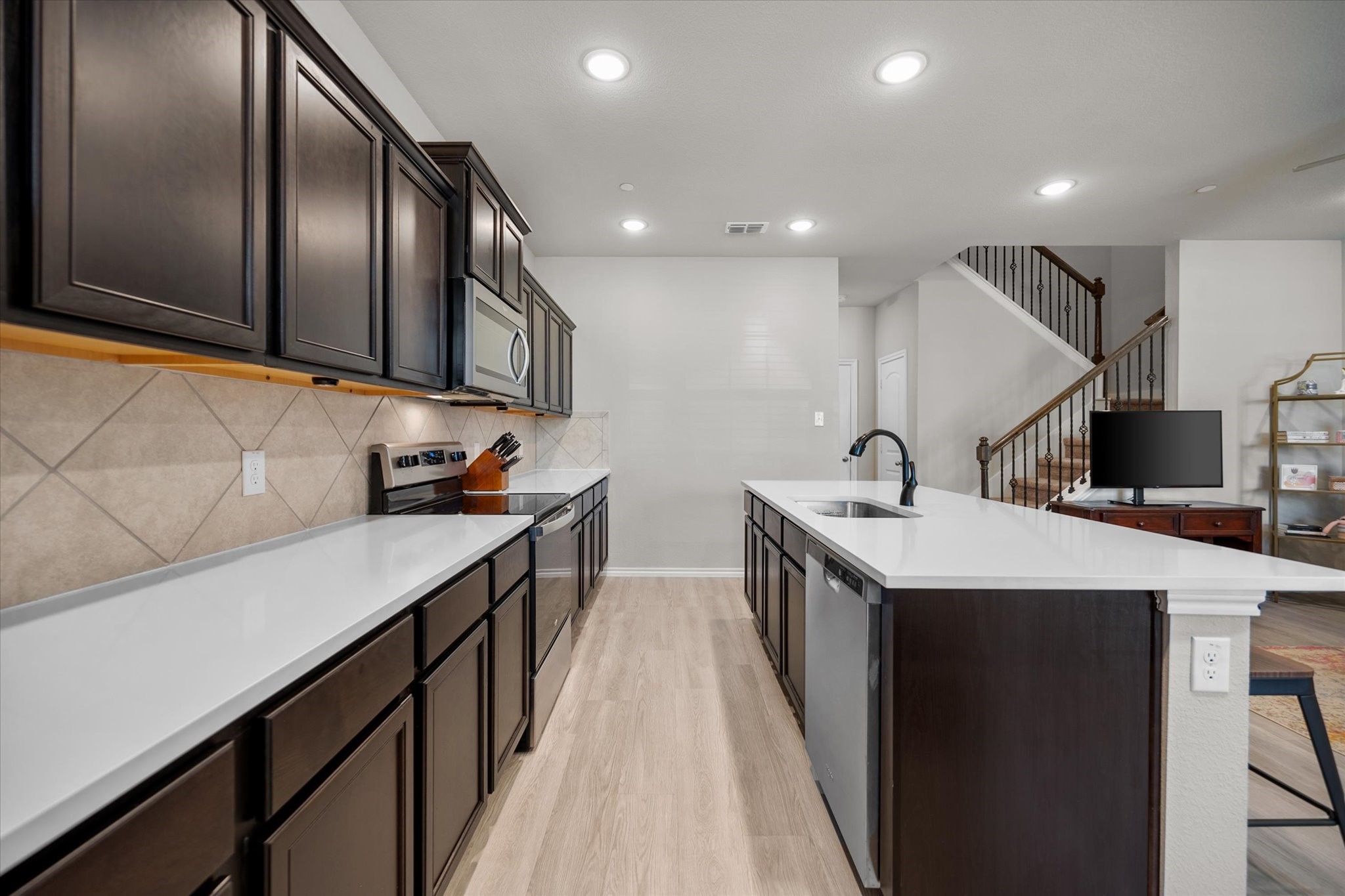 3500 Brentwood Drive