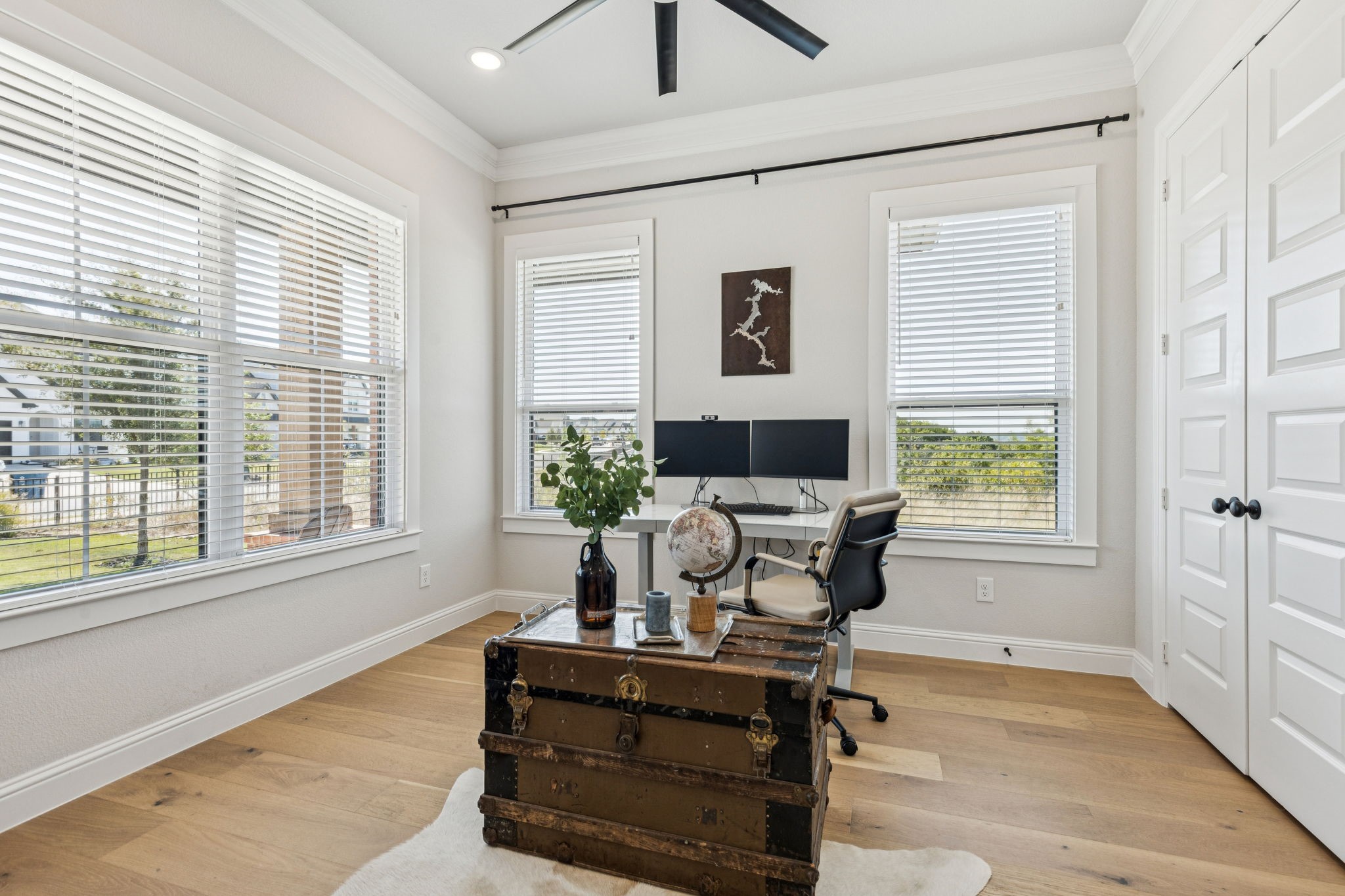 933 Highlands Avenue