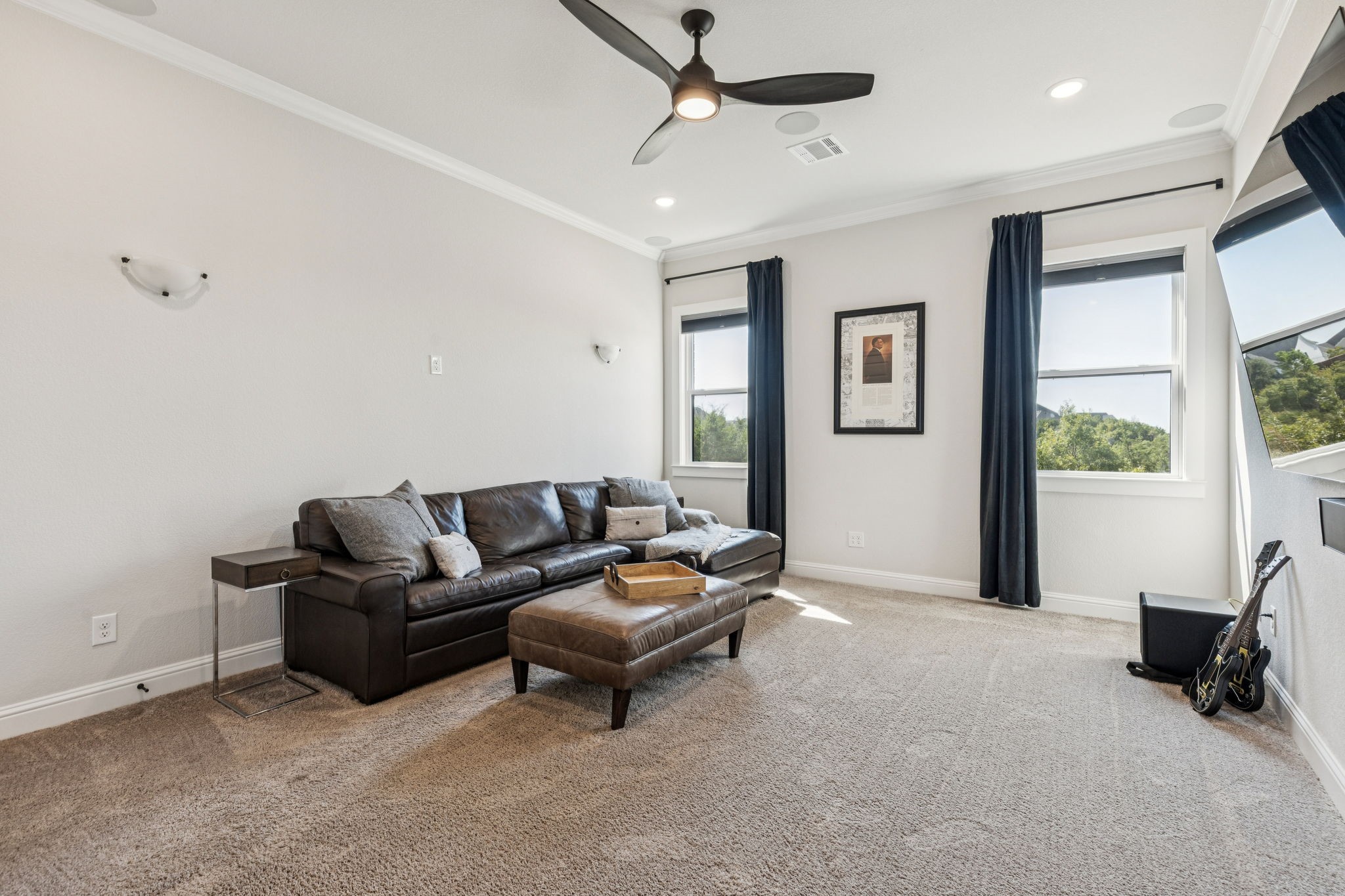 933 Highlands Avenue