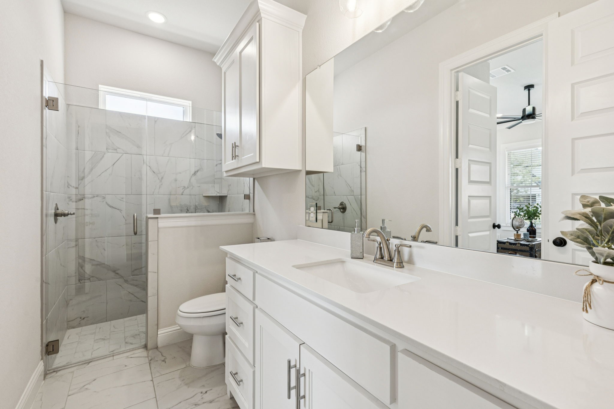 933 Highlands Avenue