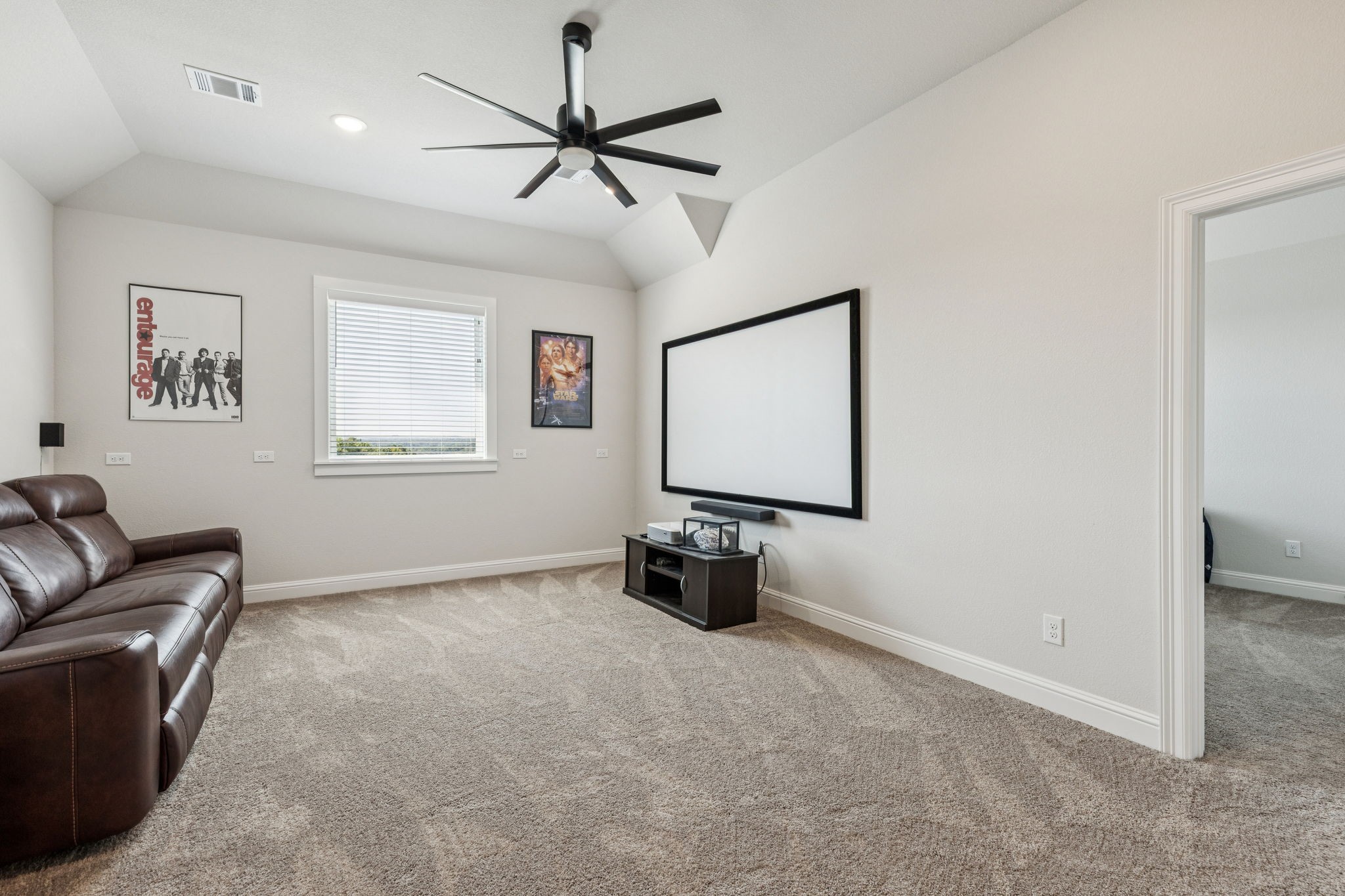 933 Highlands Avenue