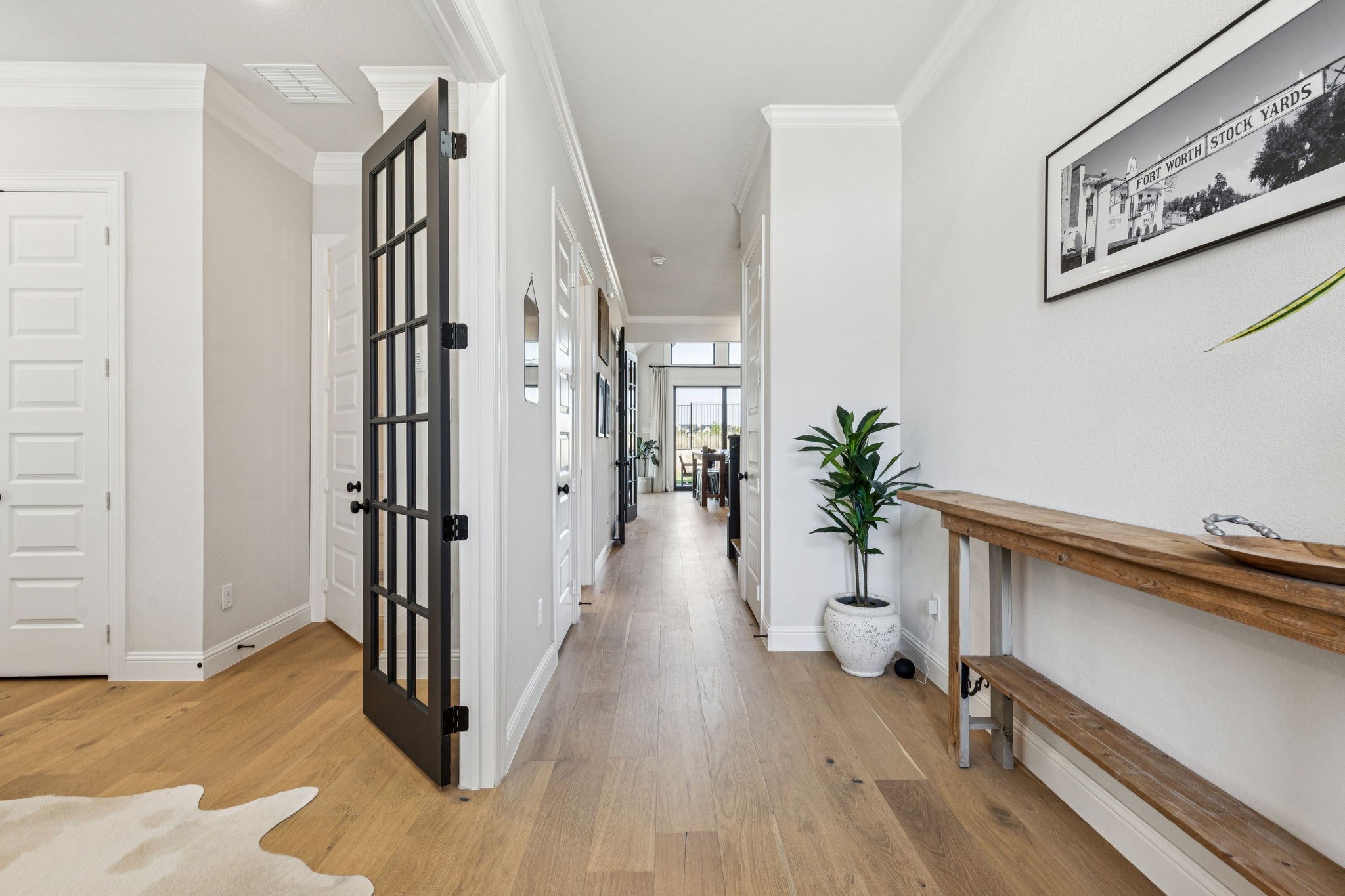 933 Highlands Avenue