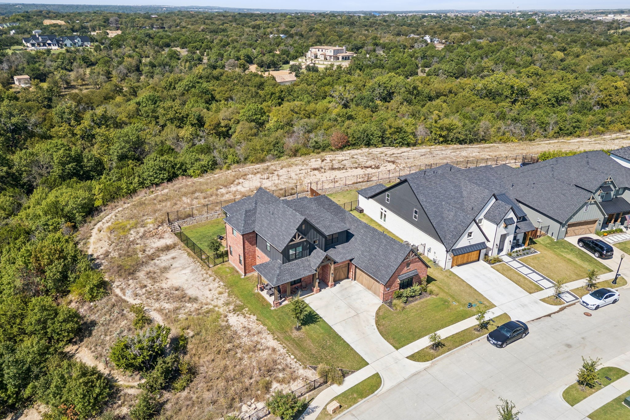 933 Highlands Avenue