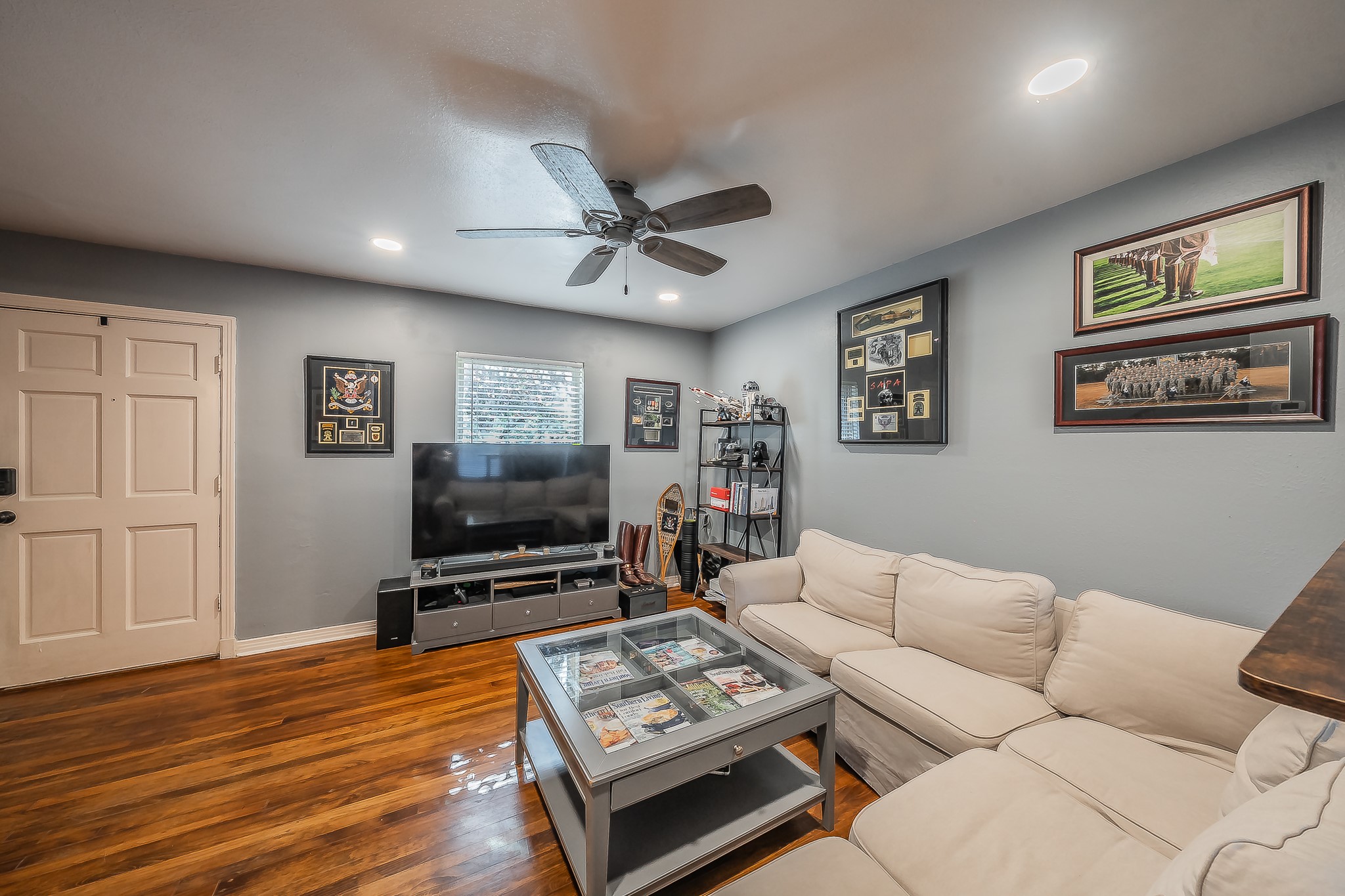 6341 Bordeaux Avenue