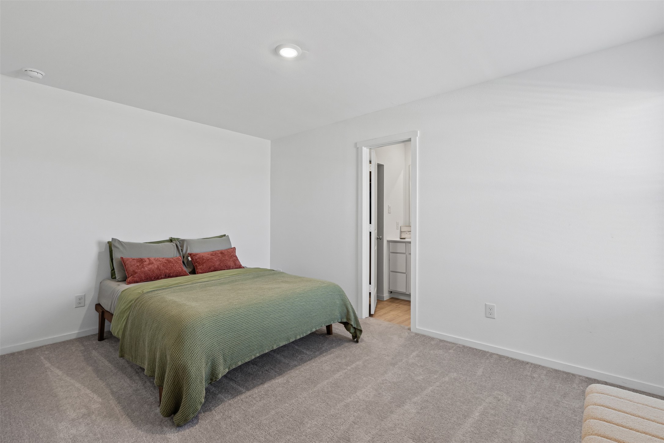 6804 Bramblewood Drive