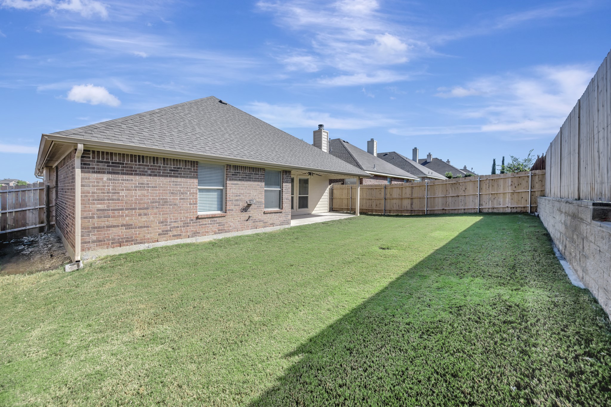 12421 Woods Edge Trail