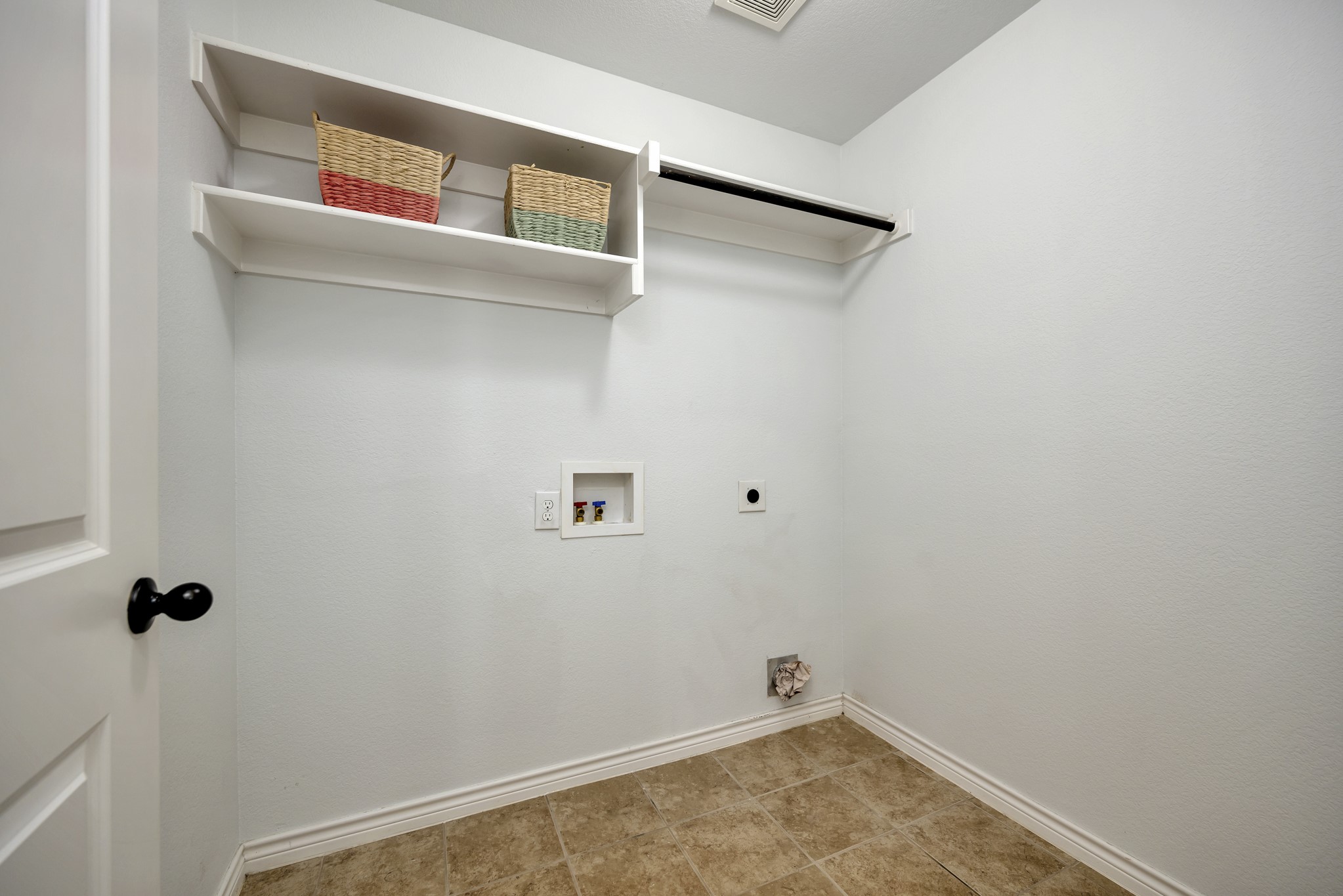 12421 Woods Edge Trail