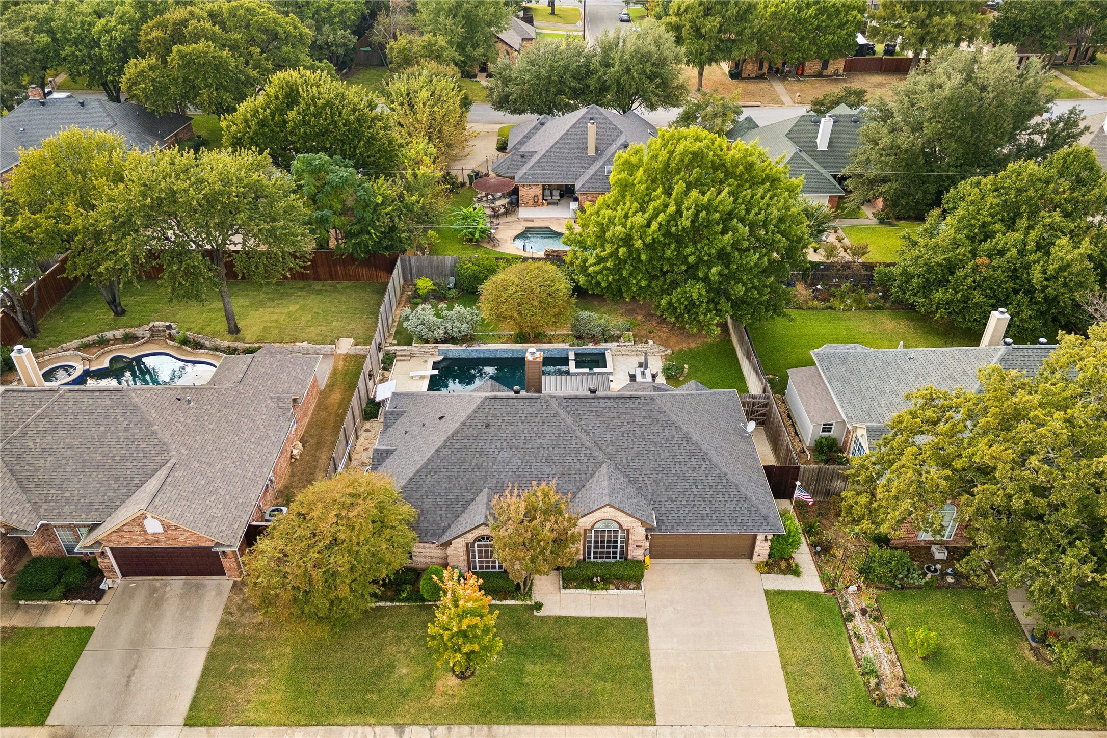 7333 Hidden Oaks Drive