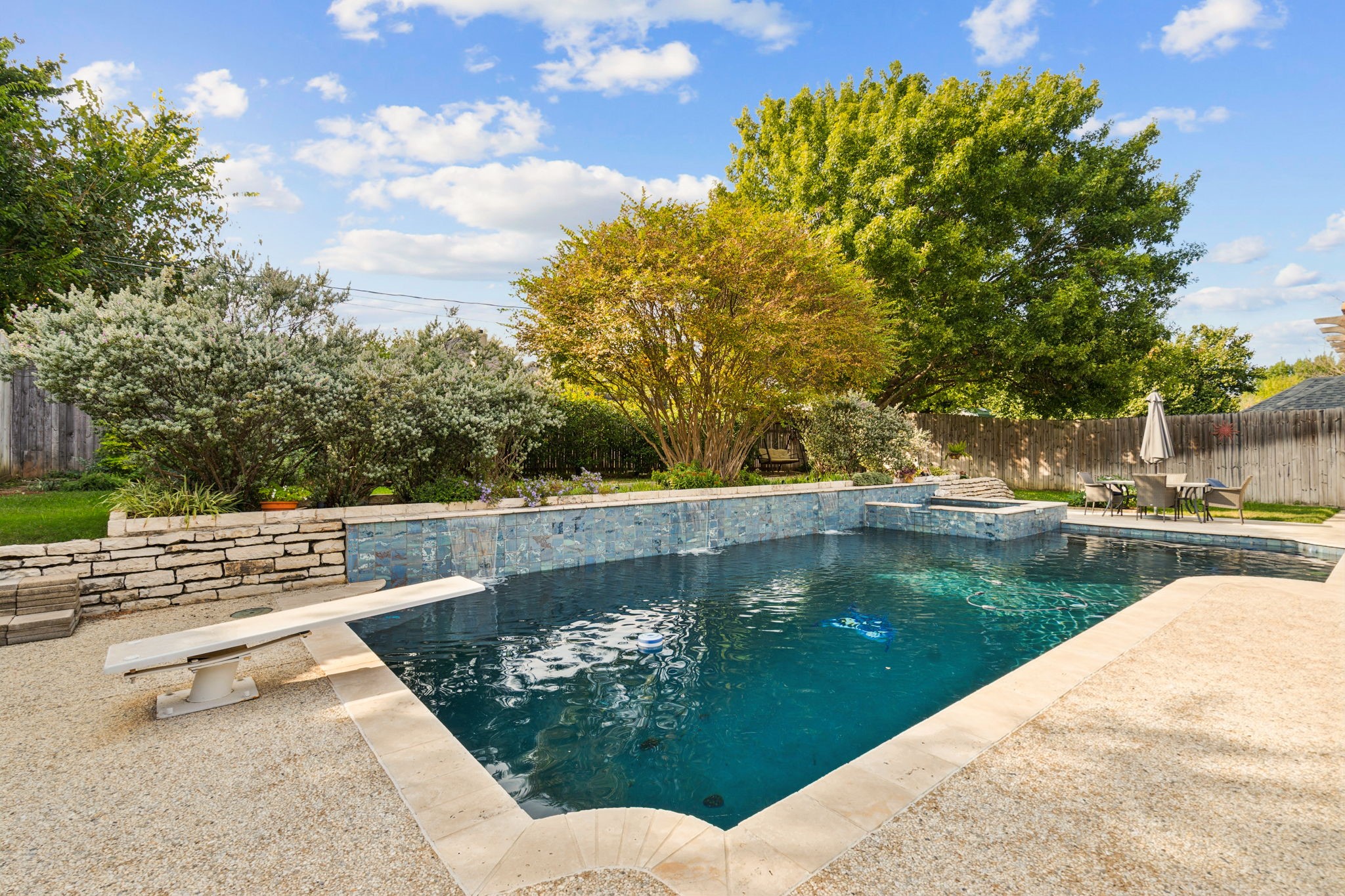 7333 Hidden Oaks Drive