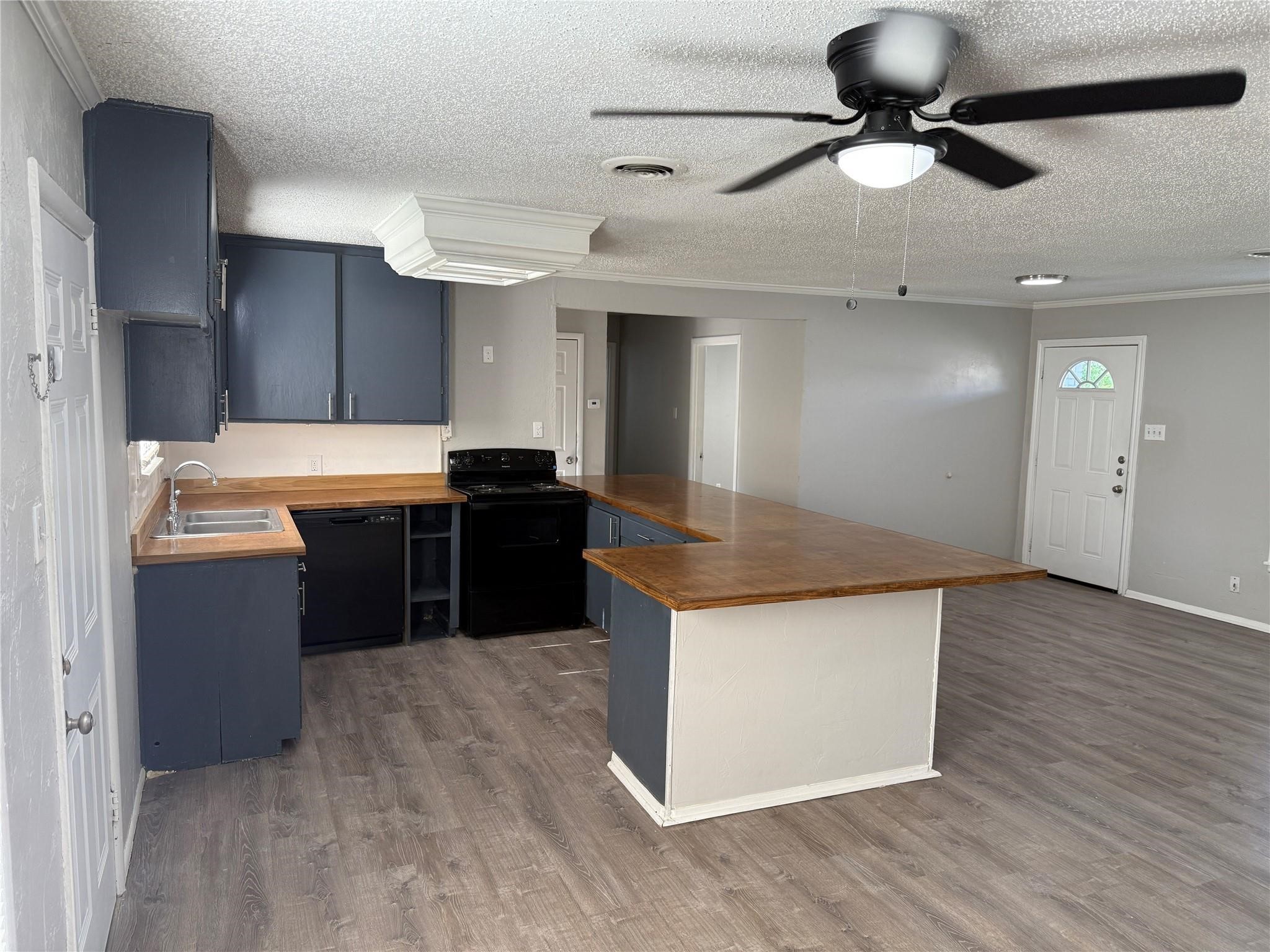 4114 Rufe Snow Drive