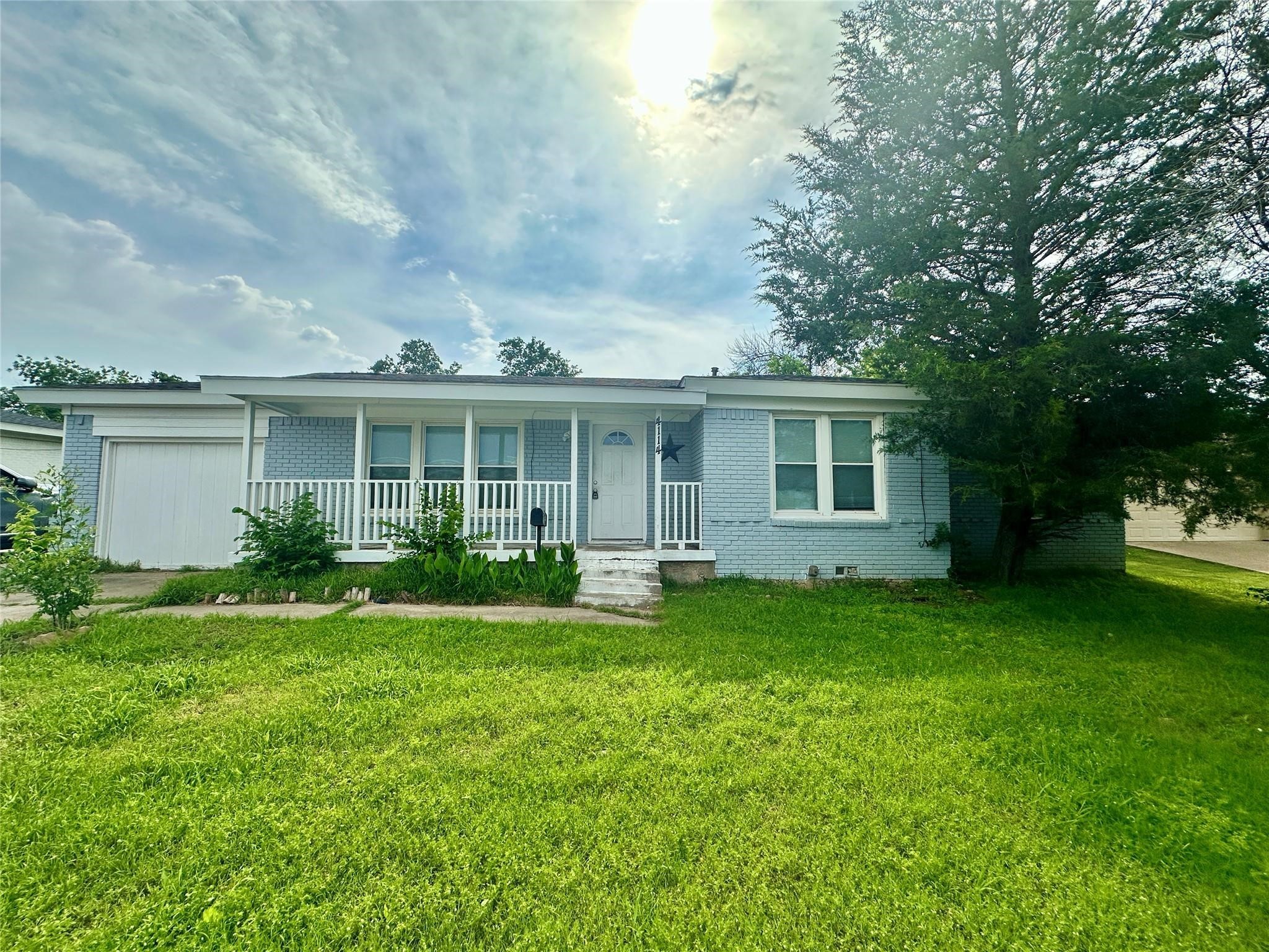 4114 Rufe Snow Drive