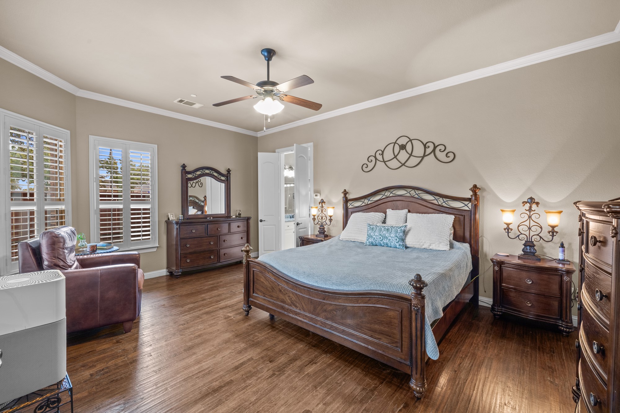 3933 Blackjack Oak Drive