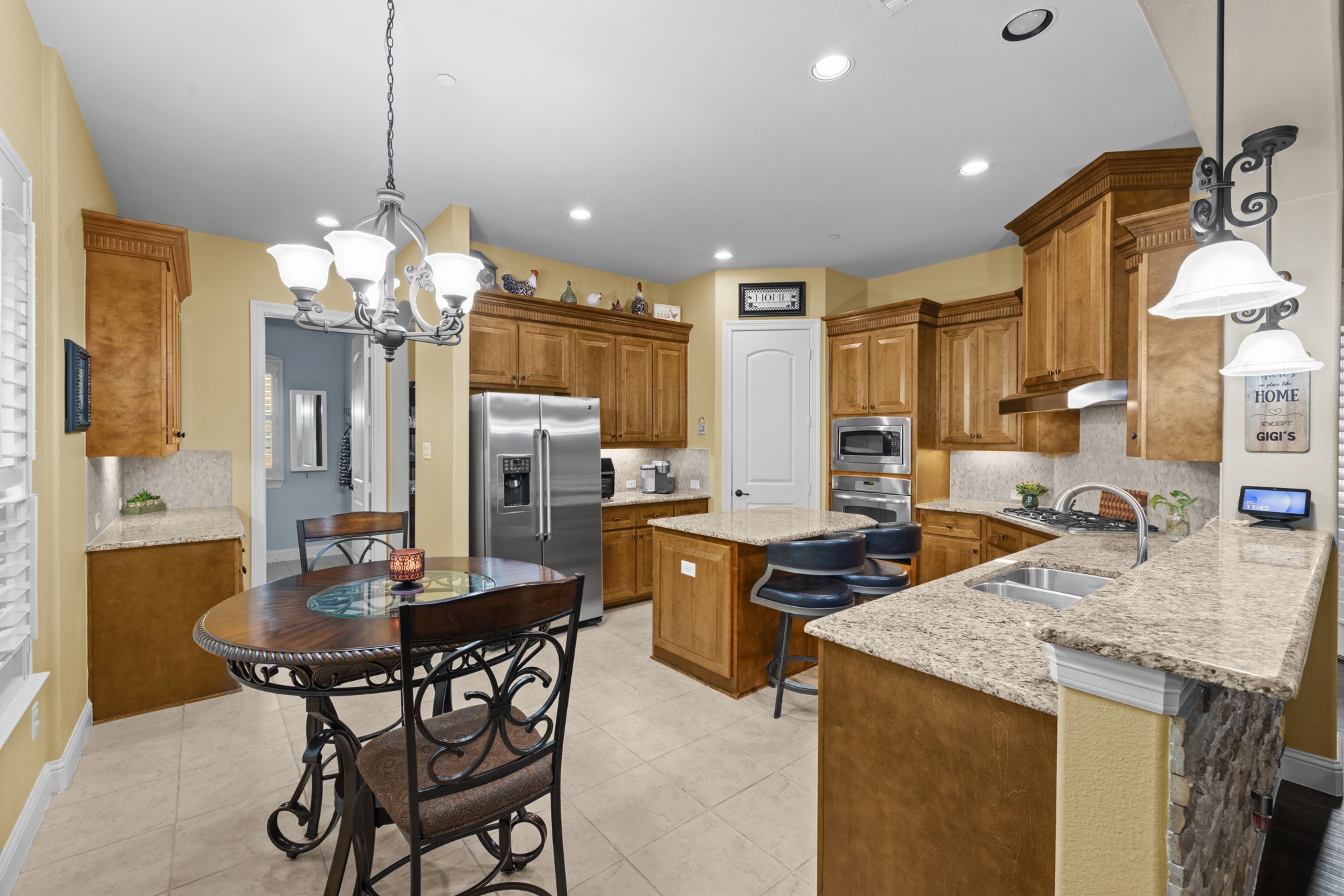 3933 Blackjack Oak Drive