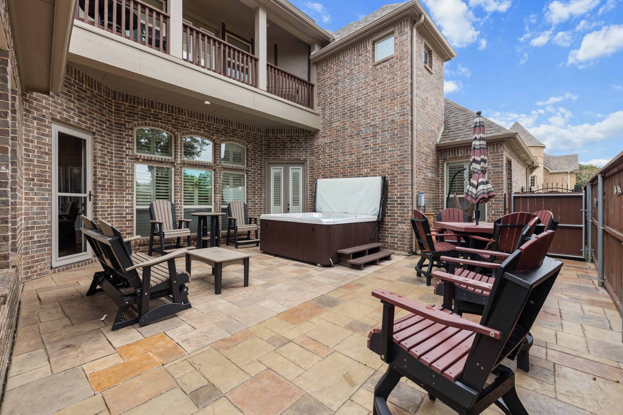 3933 Blackjack Oak Drive