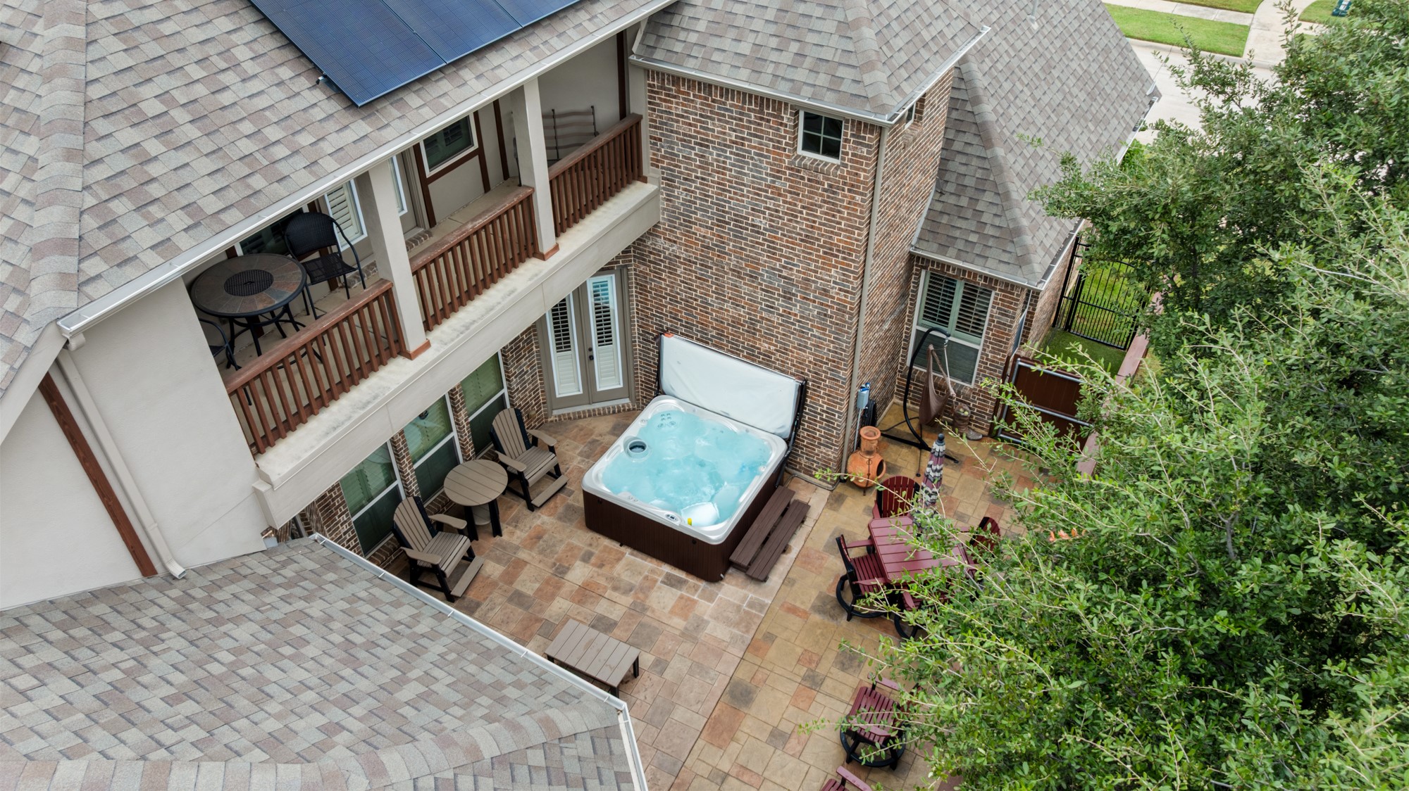 3933 Blackjack Oak Drive