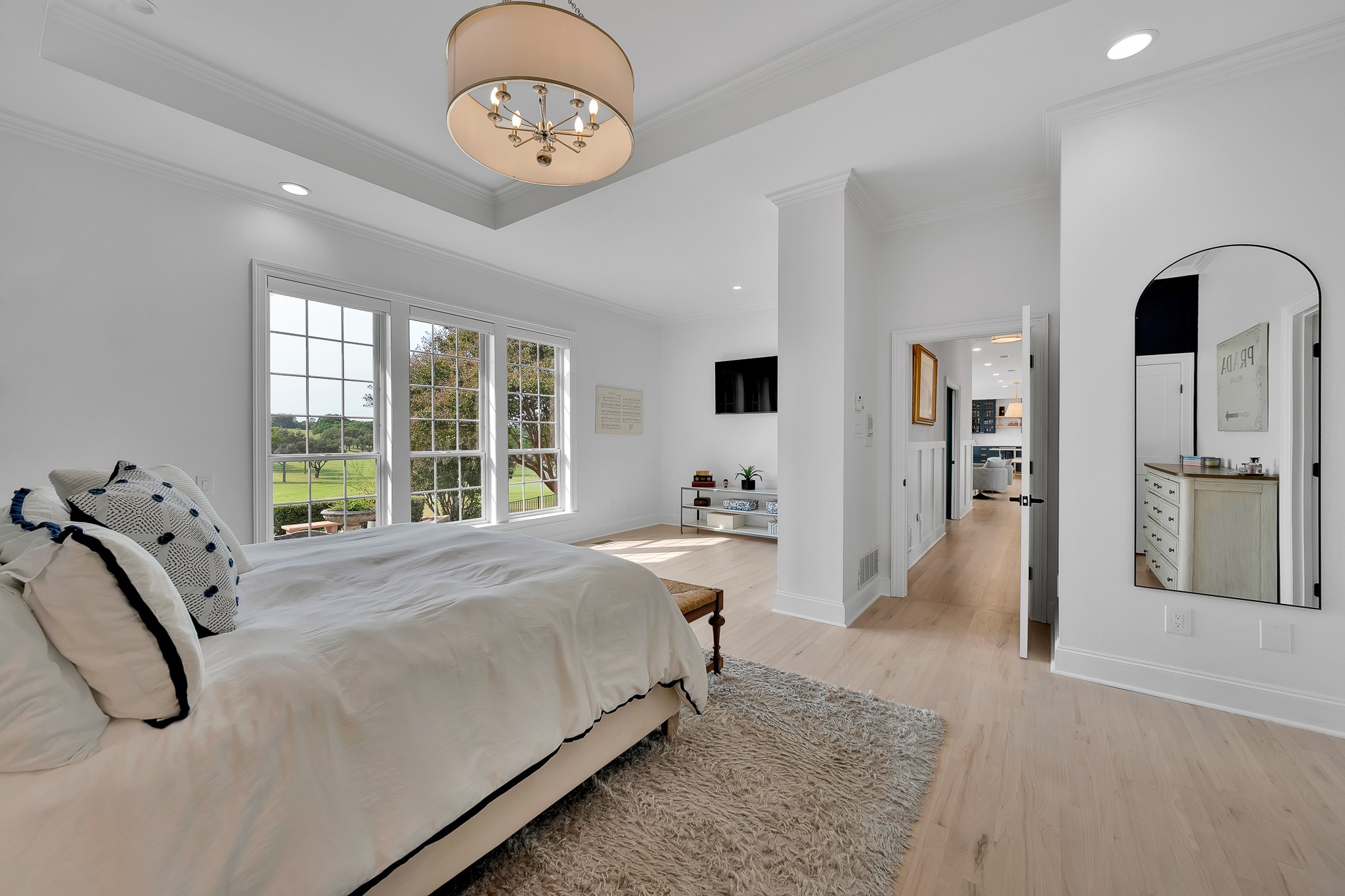 1431 Travis Circle N