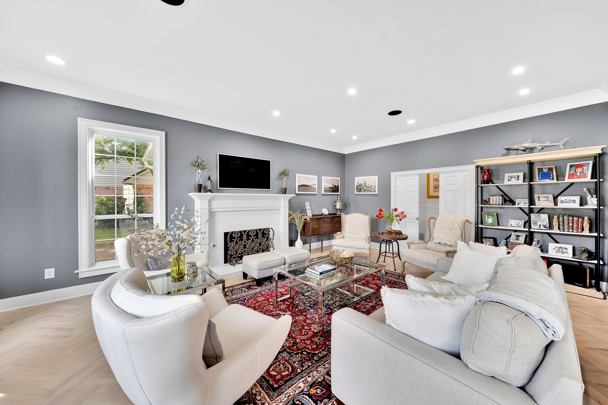 1431 Travis Circle N