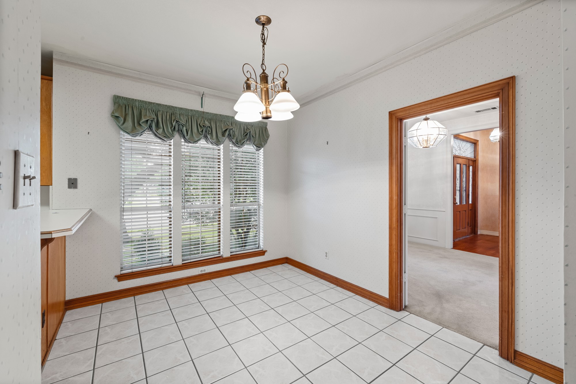 7539 Summitview Drive